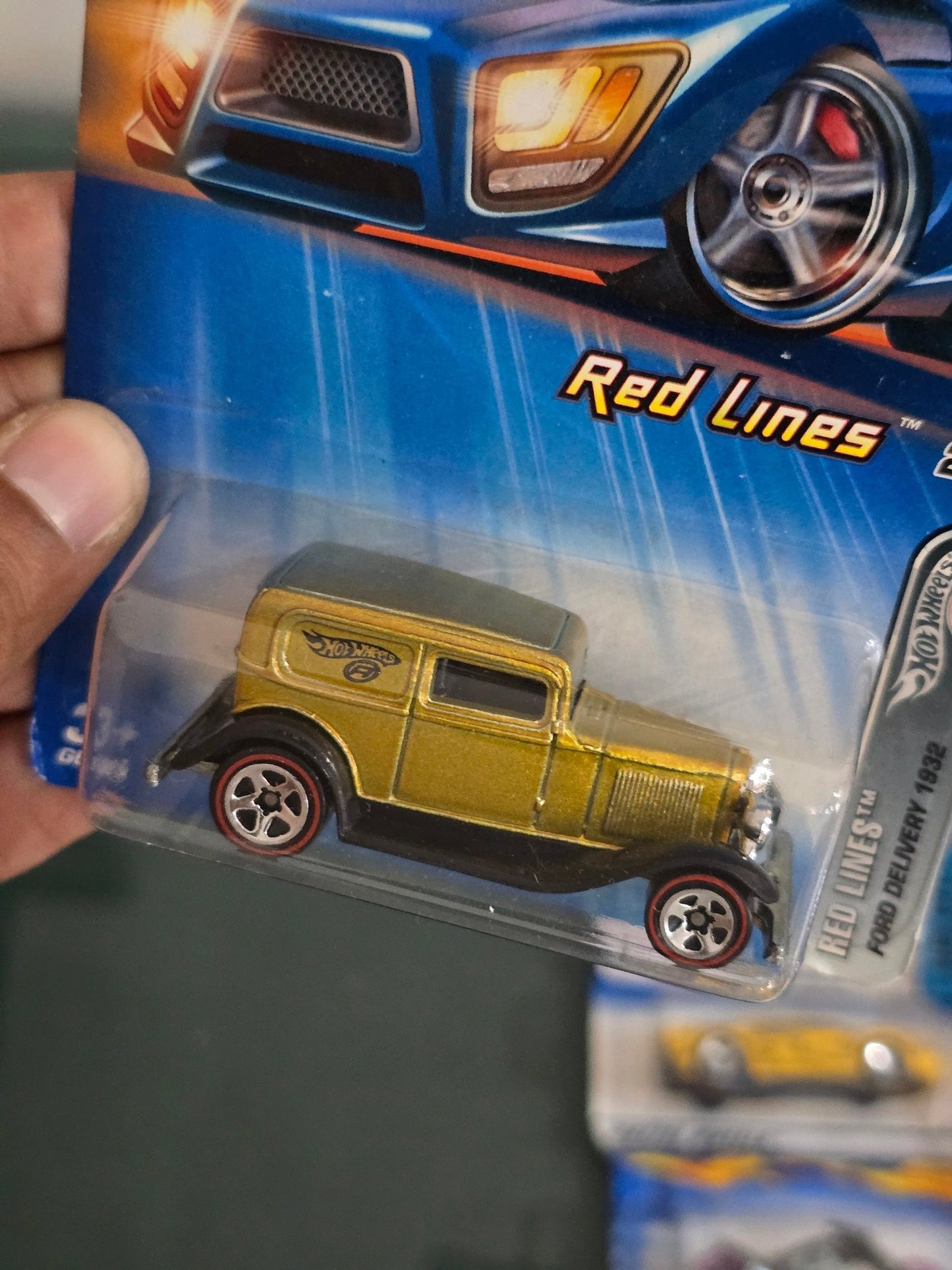 Hot Wheels Red Lines - 1932 Ford Delivery - Collector No. 097 - Kinder Logs