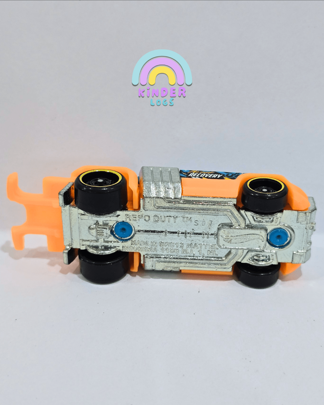 Hot Wheels Repo Duty Wreck Recovery Truck (Used Car) - Kinder Logs