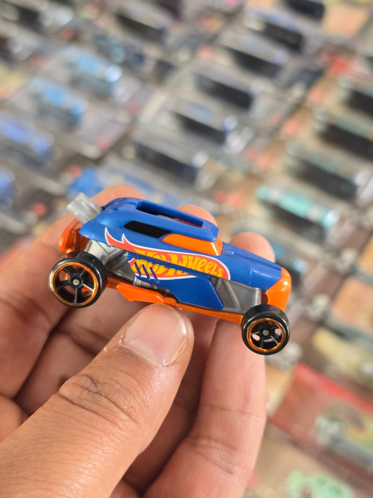 Hot Wheels Rip Rod Racing Car - Netflix Series (Uncarded) - Kinder Logs