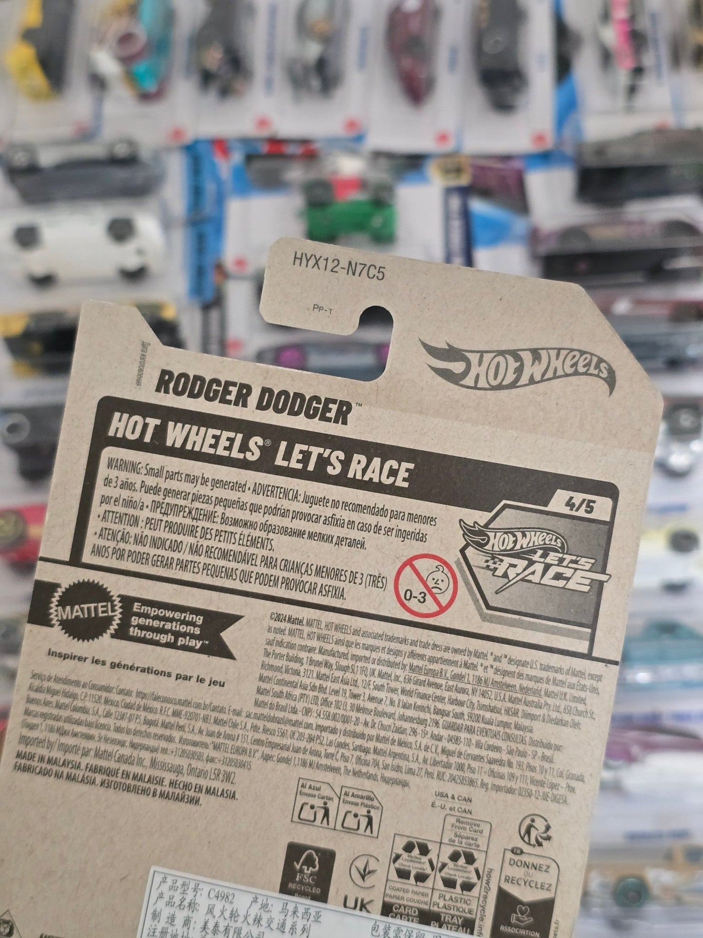 Hot Wheels Rodger Dodger - White (Imported) - Kinder Logs