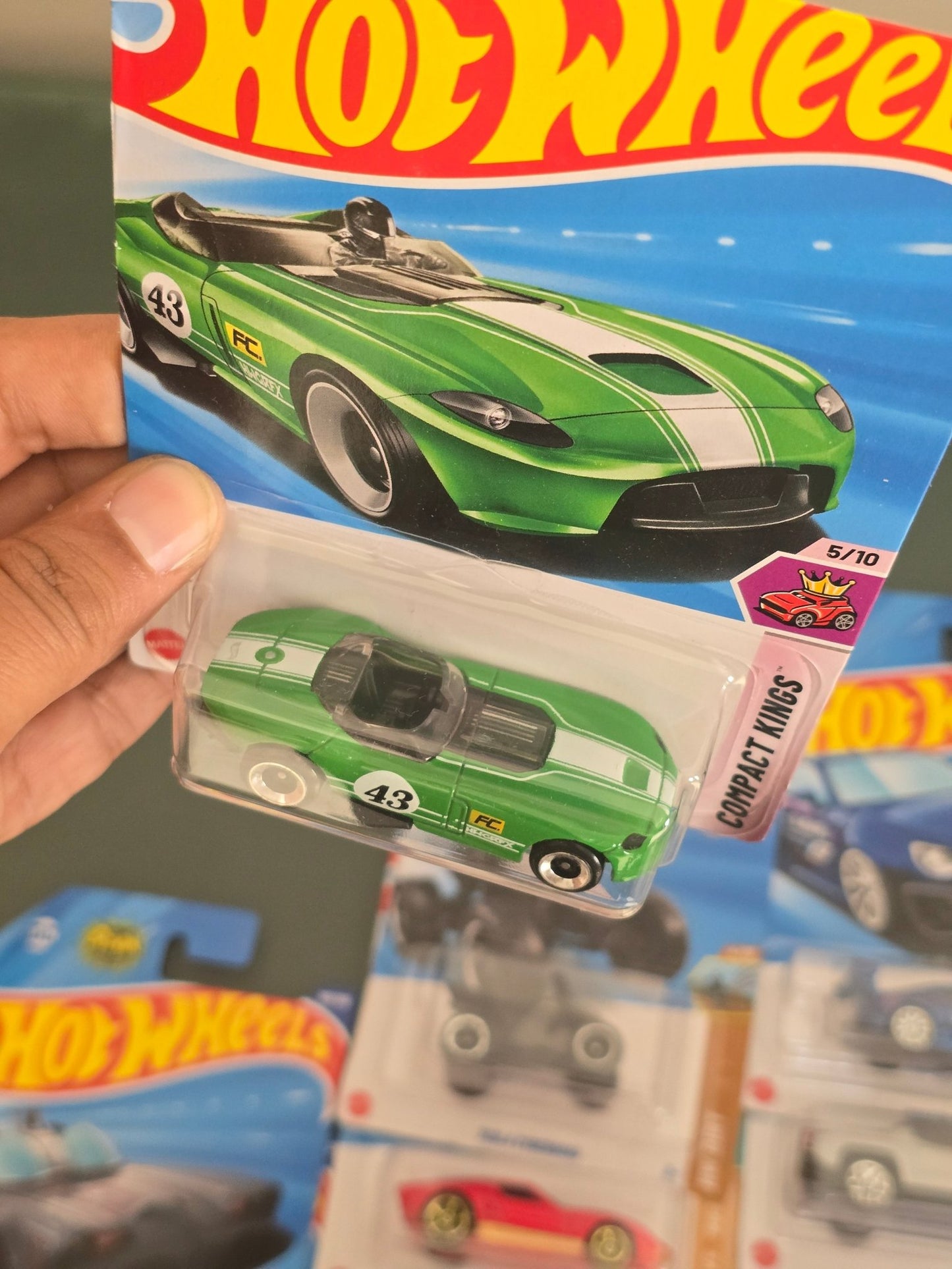 Hot Wheels RRRoadster - Green (Imported) - Kinder Logs