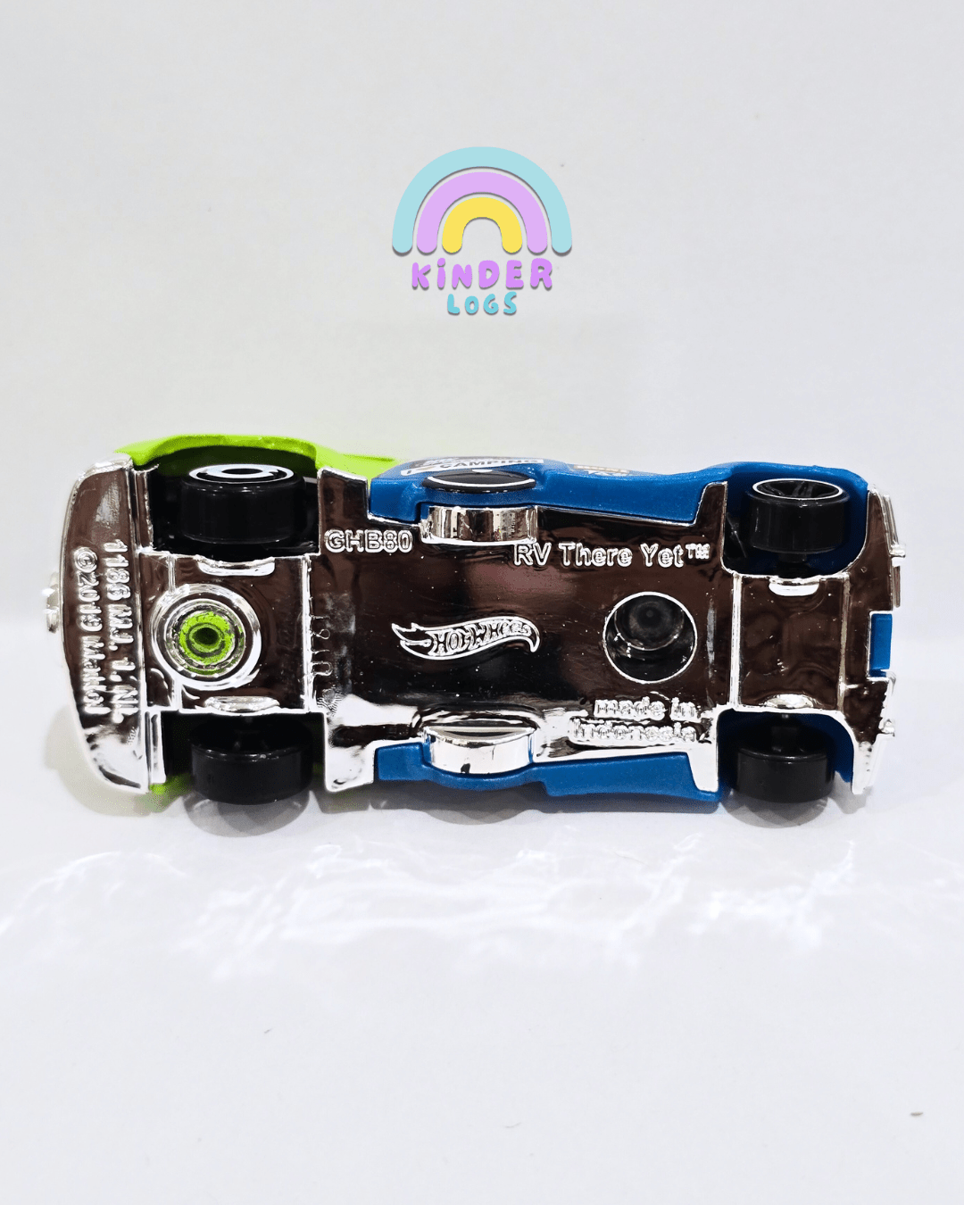 Hot Wheels RV There Yet - Blue - Green (Uncarded) - Kinder Logs
