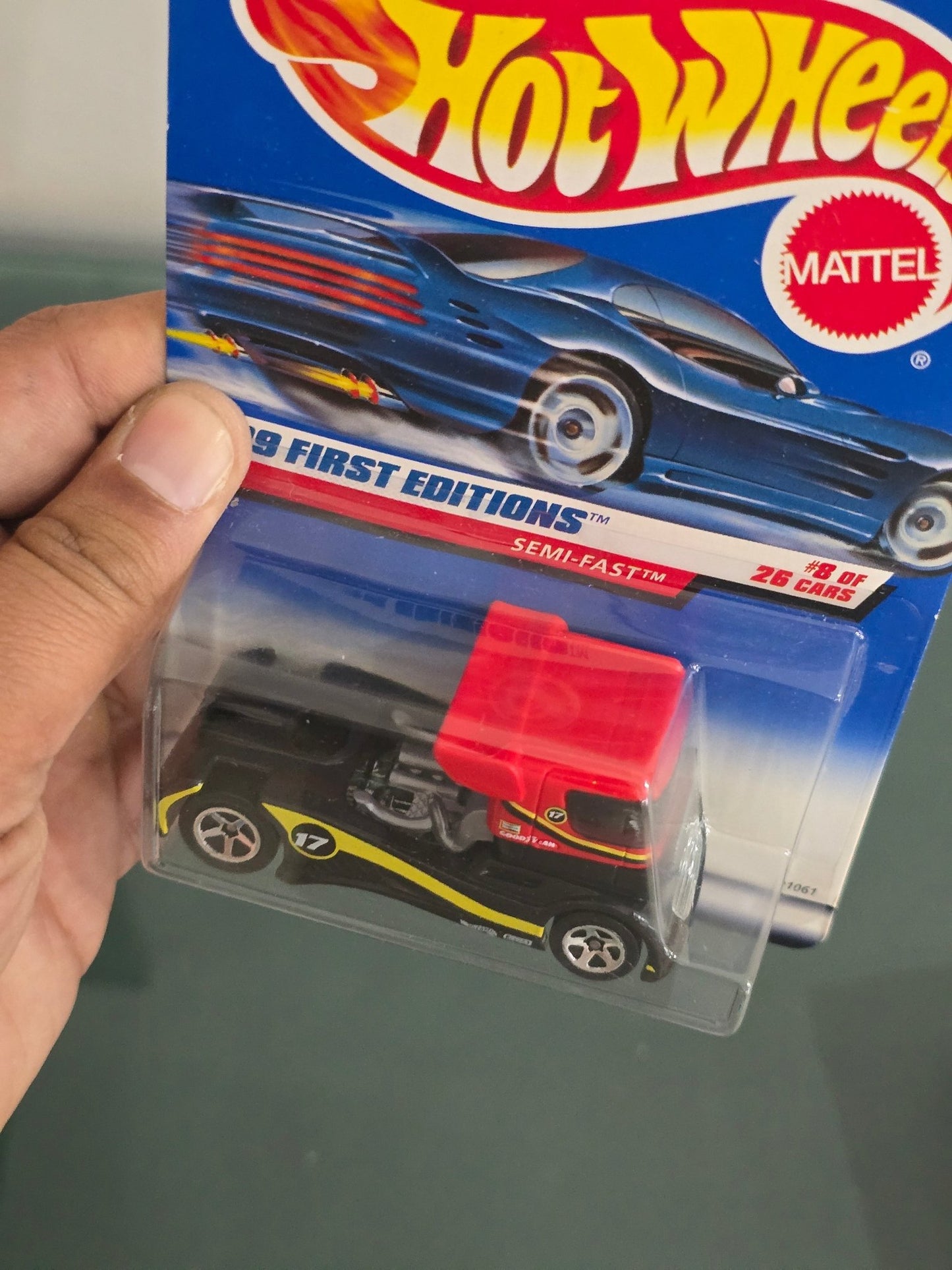 Hot Wheels Semi - Fast Truck (Black) - 1999 First Editions - Kinder Logs