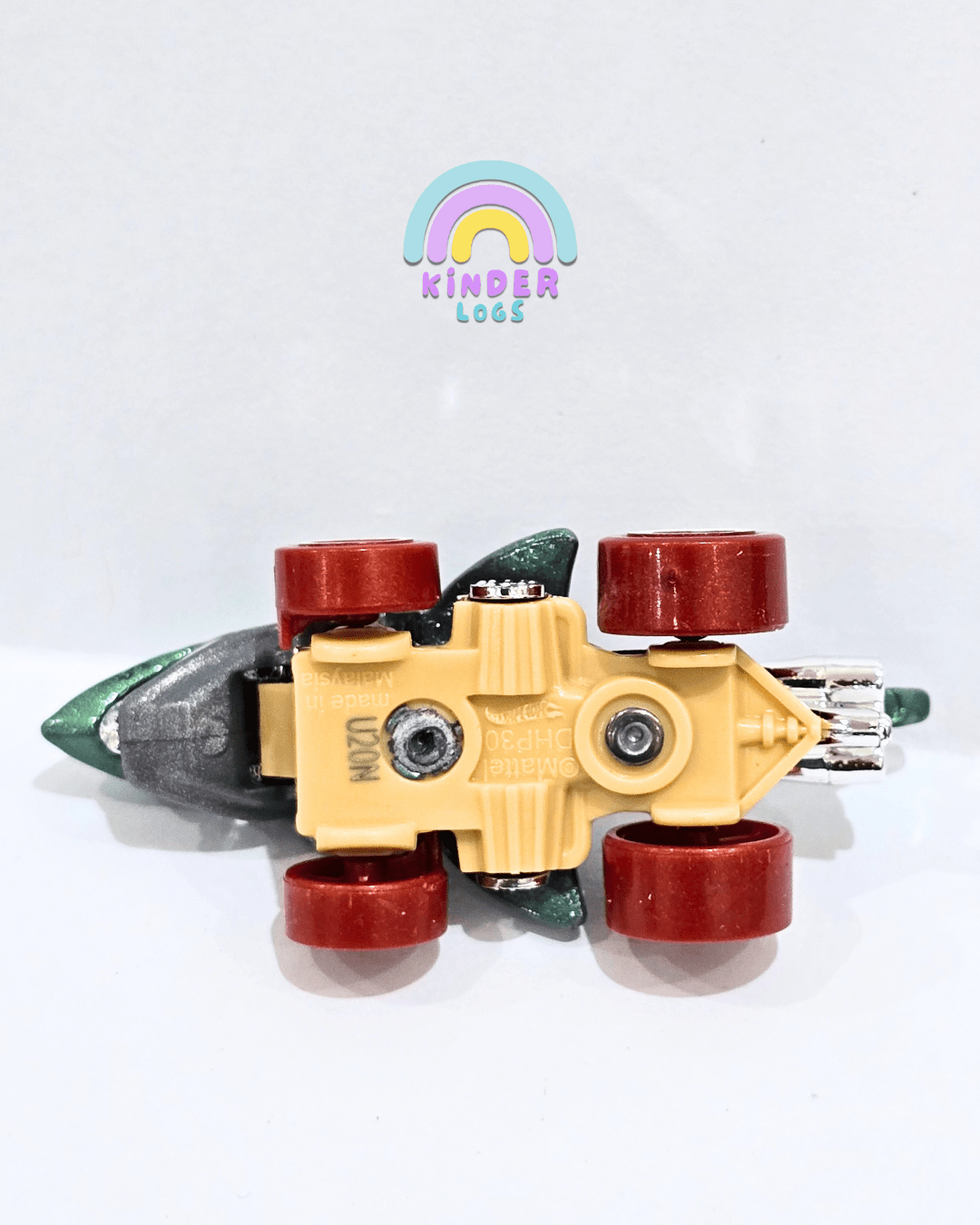 Hot Wheels Shark Bite (Uncarded) - Kinder Logs
