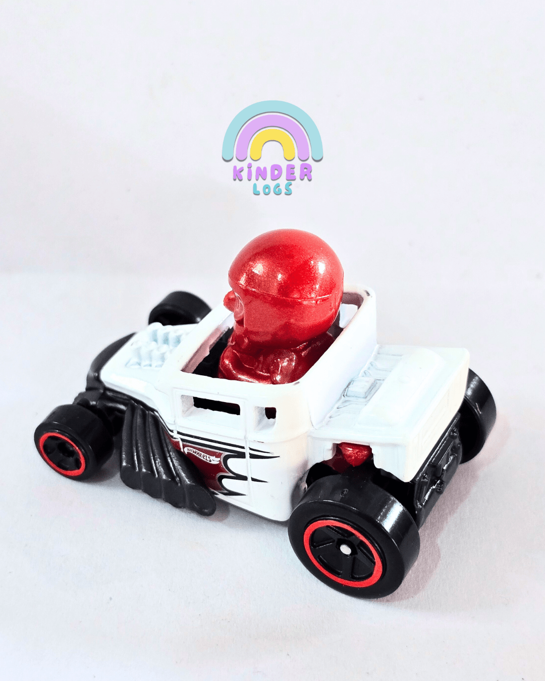 Hot Wheels Skull Shaker - White (Uncarded - New) - Kinder Logs