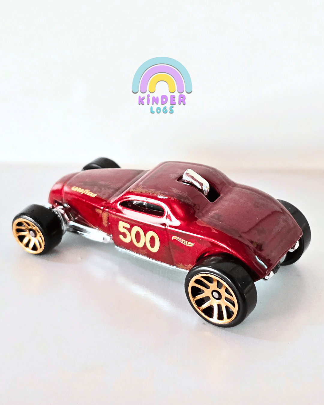 Hot Wheels Sooo Fast - Vintage Club (Uncarded - New) - Kinder Logs