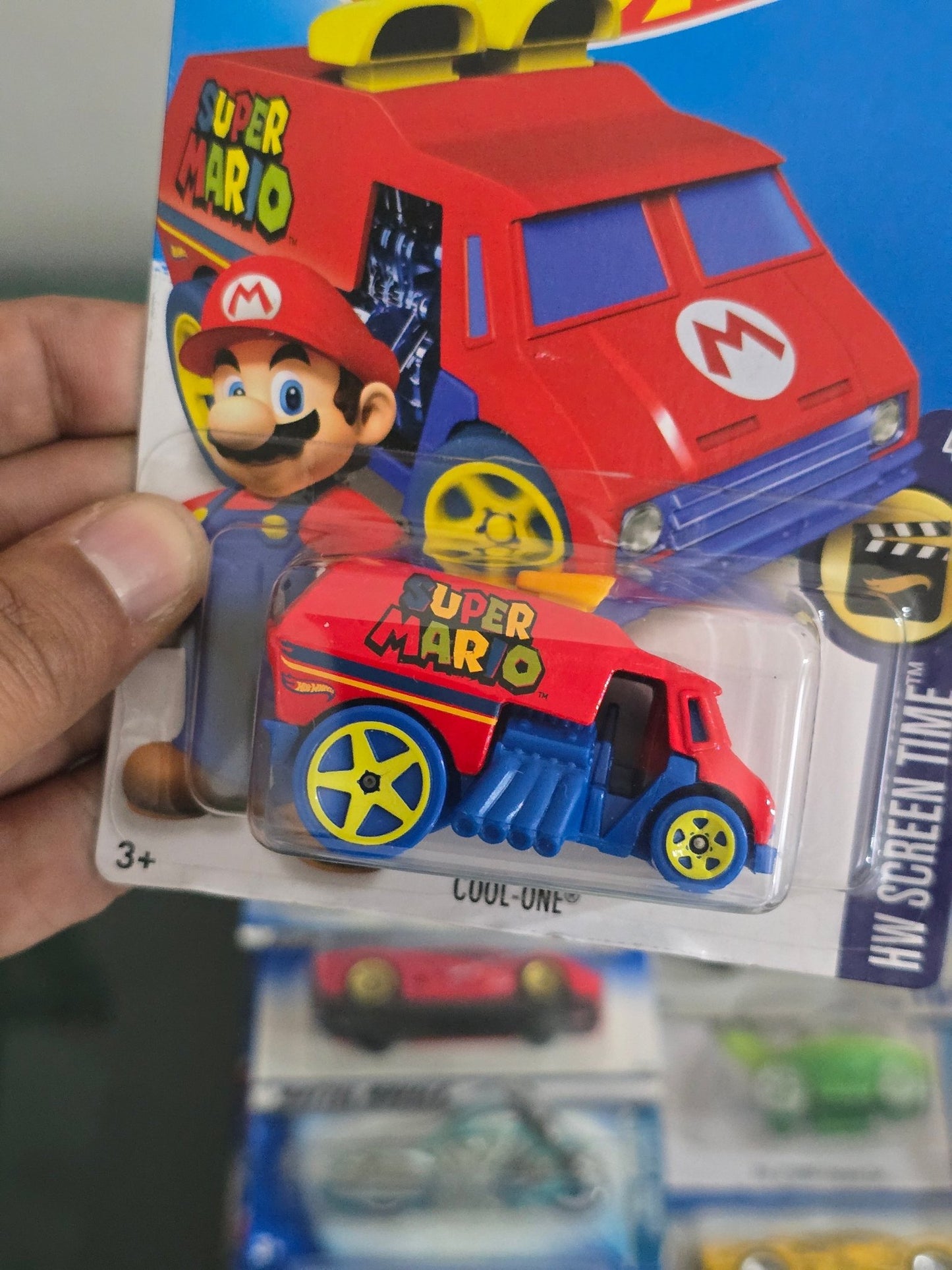 Hot Wheels Super Mario Cool One - Kinder Logs