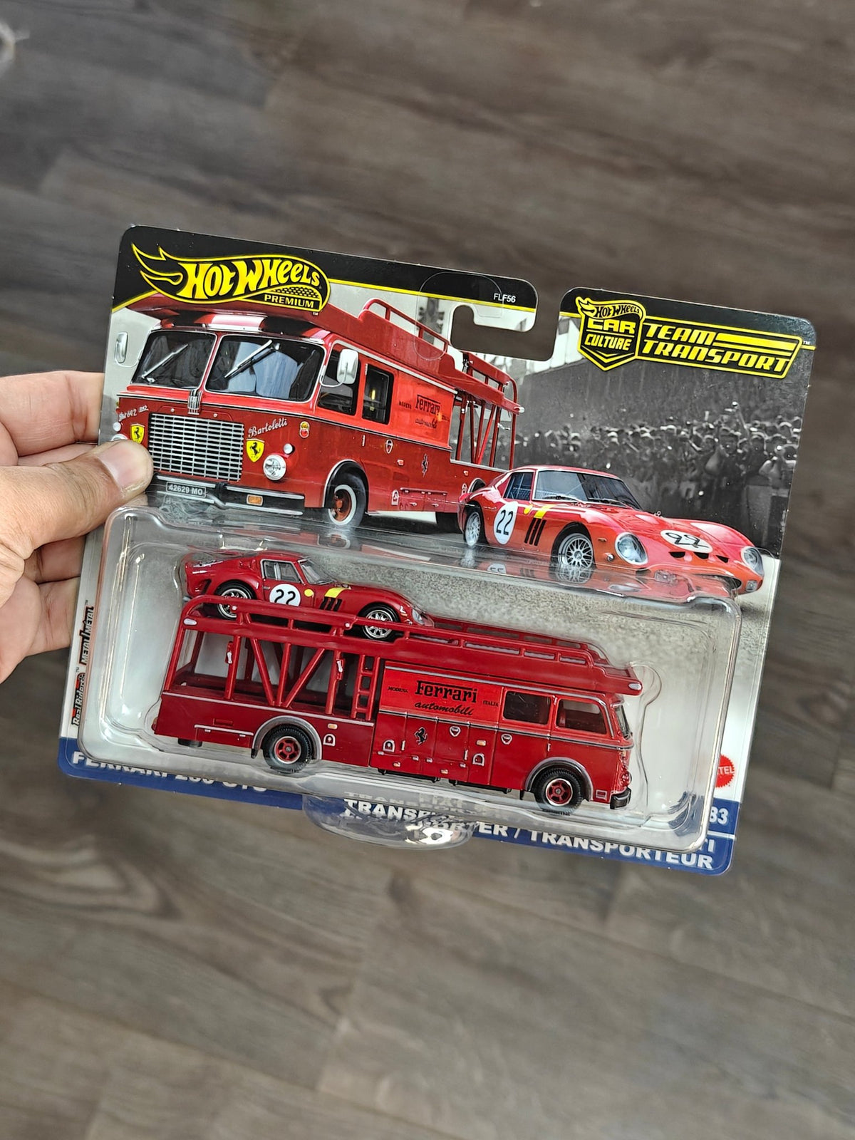 Hot Wheels Team Transport Ferrari 250 GTO & Fiat 642 RN2 Bartoletti - Kinder Logs
