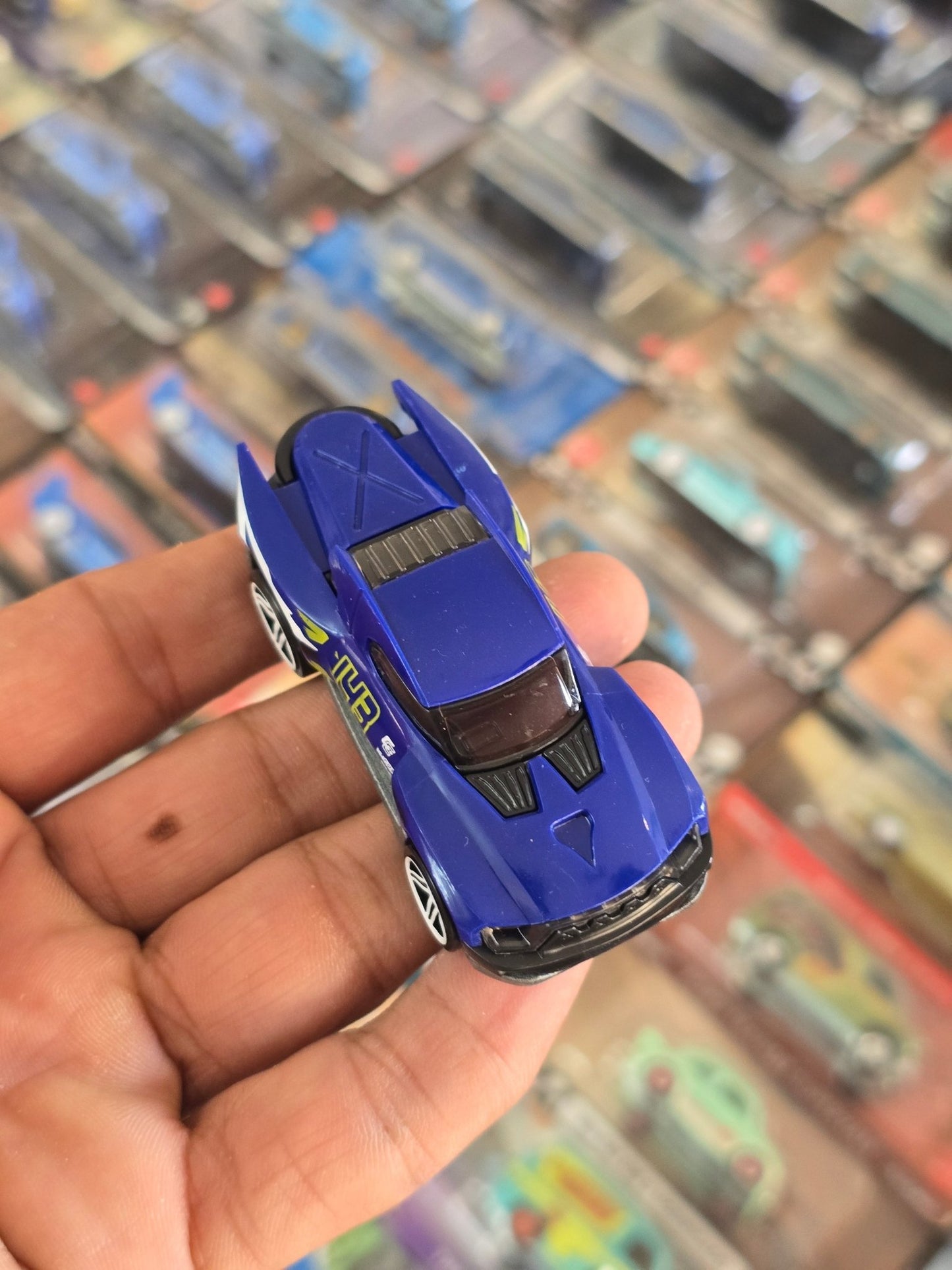 Hot Wheels Terra Tracktyl (Uncarded) - Kinder Logs