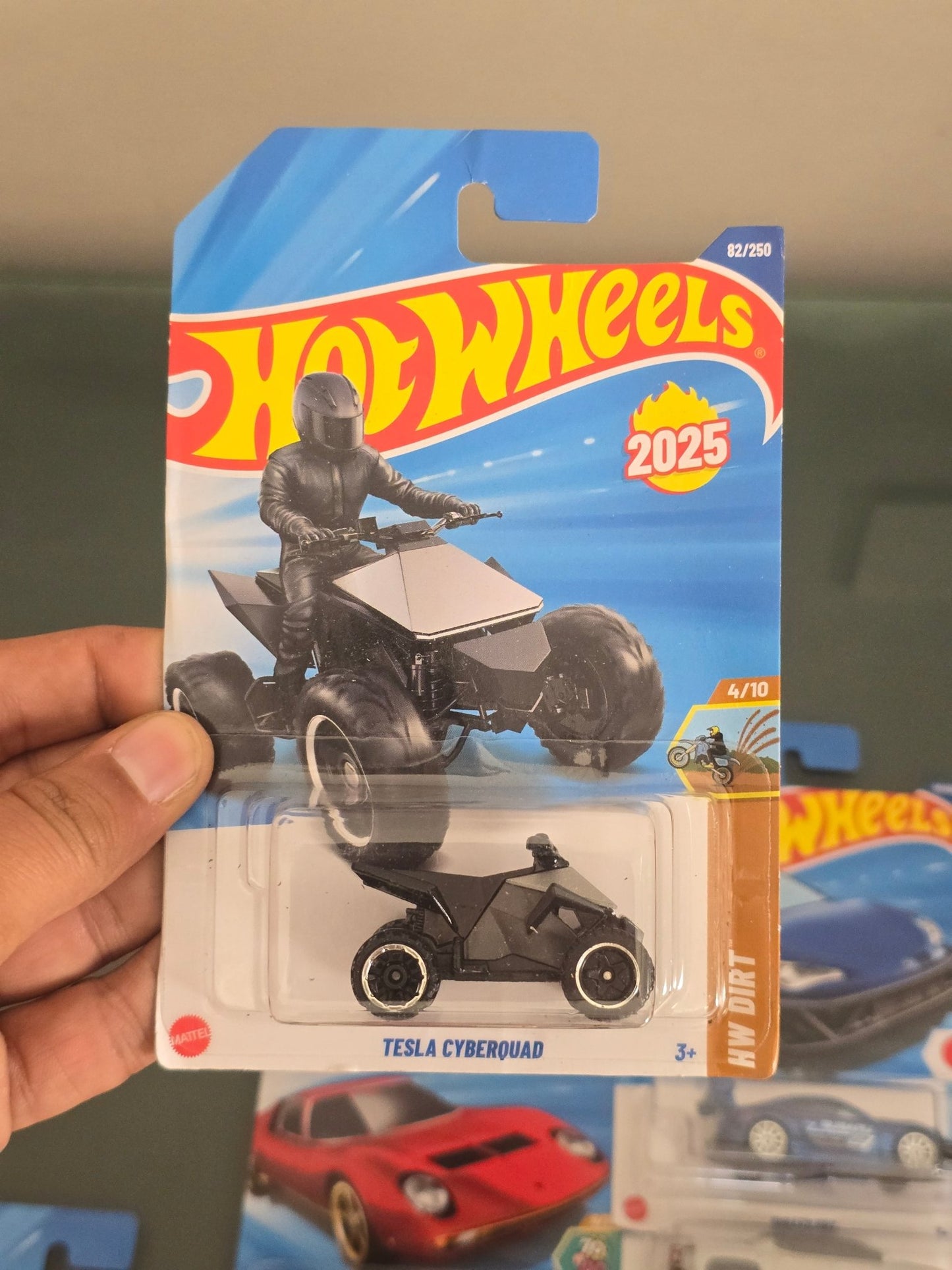 Hot Wheels Tesla Cyberquad (Imported) - Kinder Logs