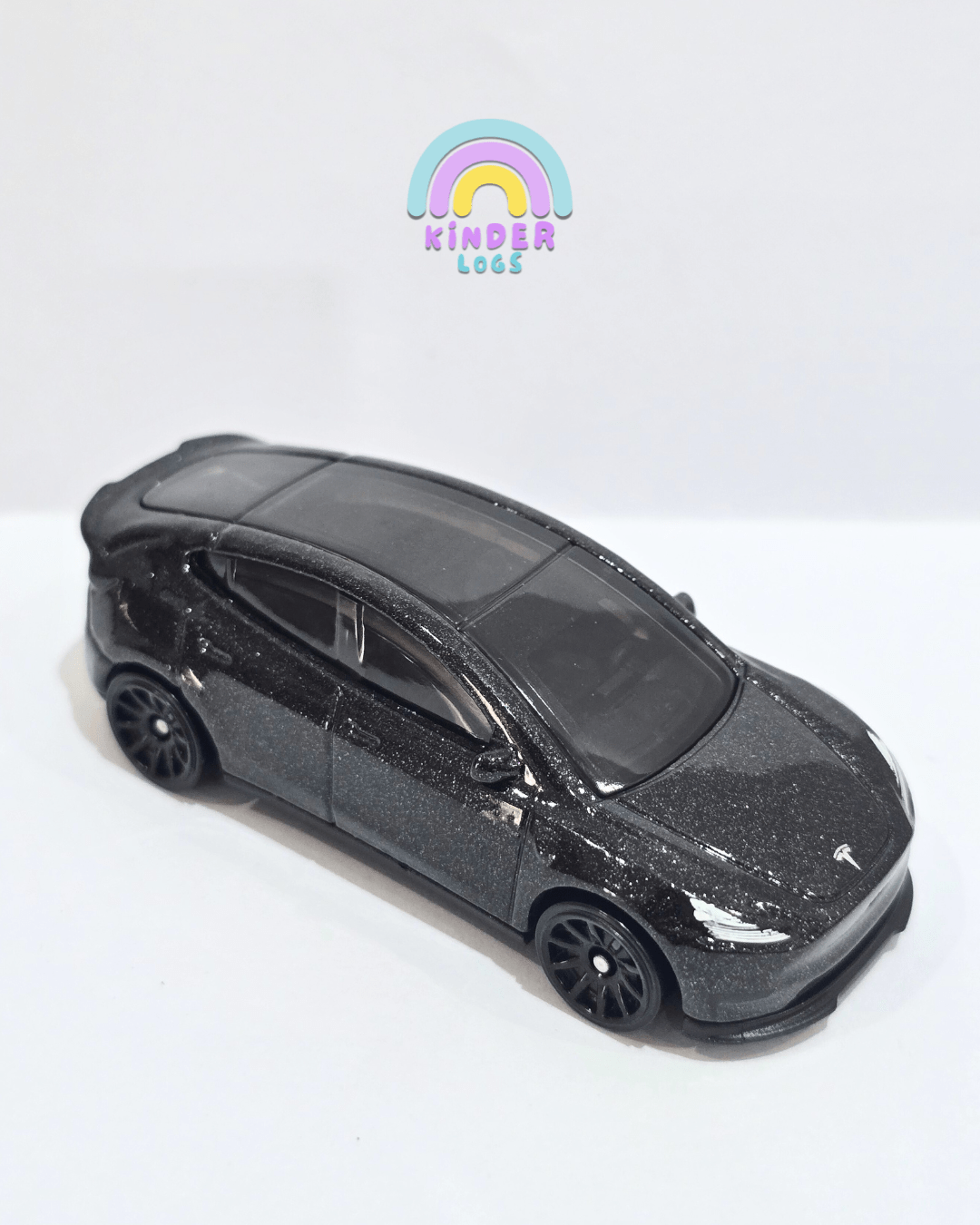 Hot Wheels Tesla Model Y - Black (Uncarded) - Kinder Logs