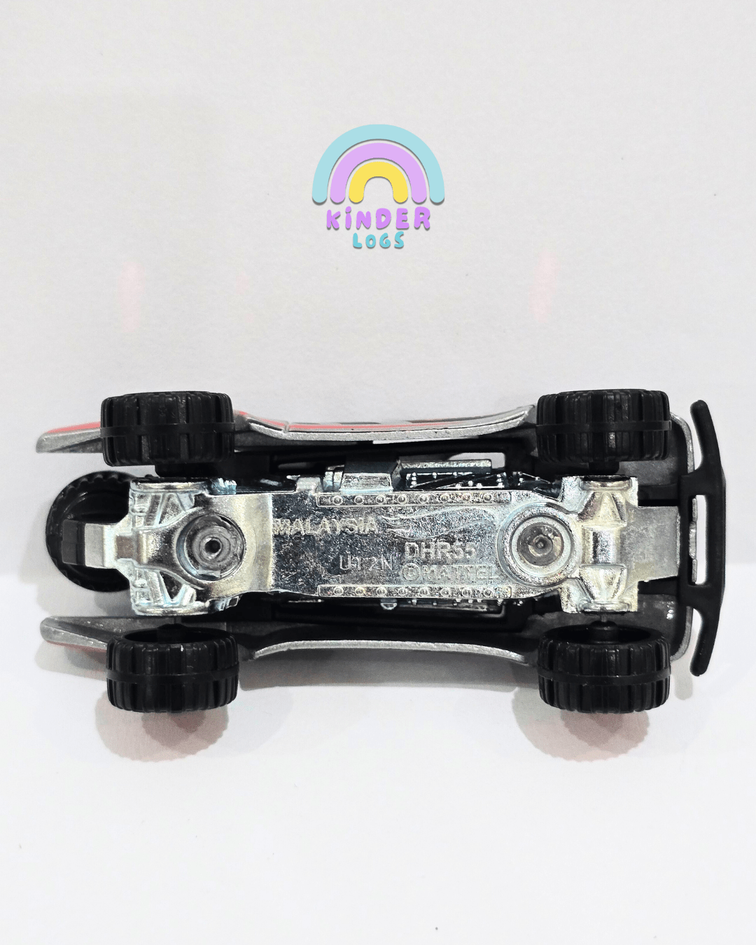 Hot Wheels Toyota Off - Road Truck - Silver Series (Uncarded) - Kinder Logs