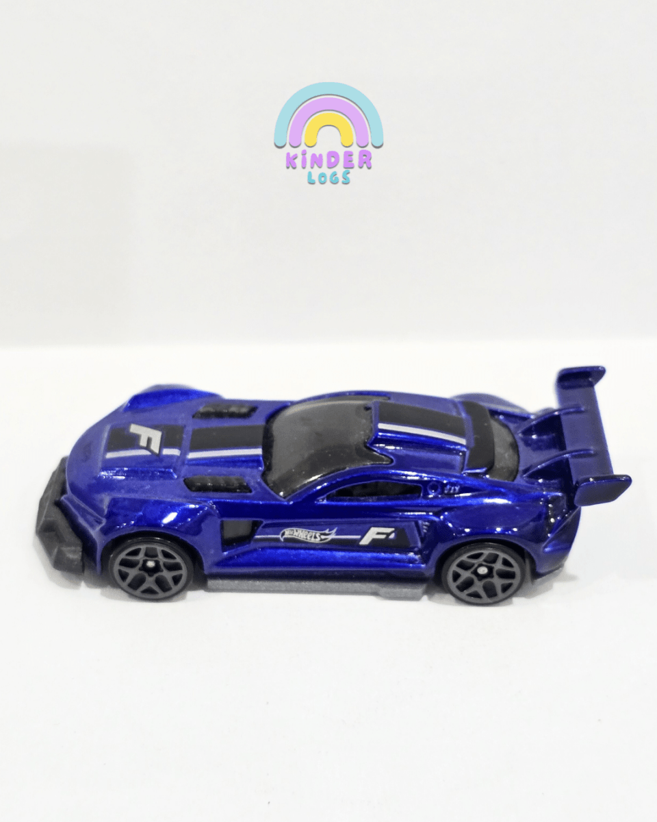 Hot Wheels Track Ripper - Used Car (Uncarded) - Kinder Logs