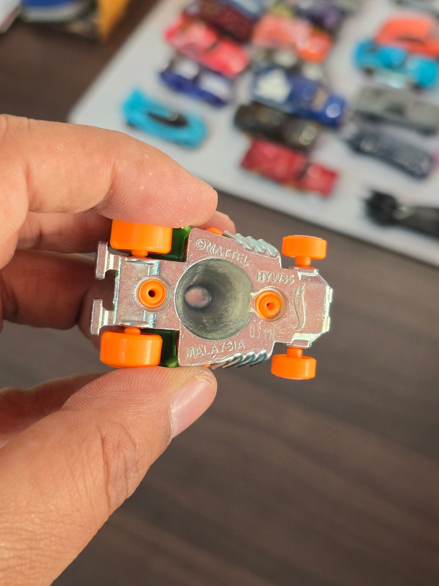 Hot Wheels Traffic Cone Car (Uncarded) - Kinder Logs