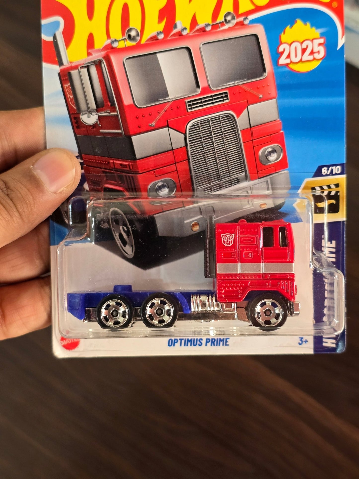 Hot Wheels Transformers Optimus Prime Truck (Imported) - Kinder Logs