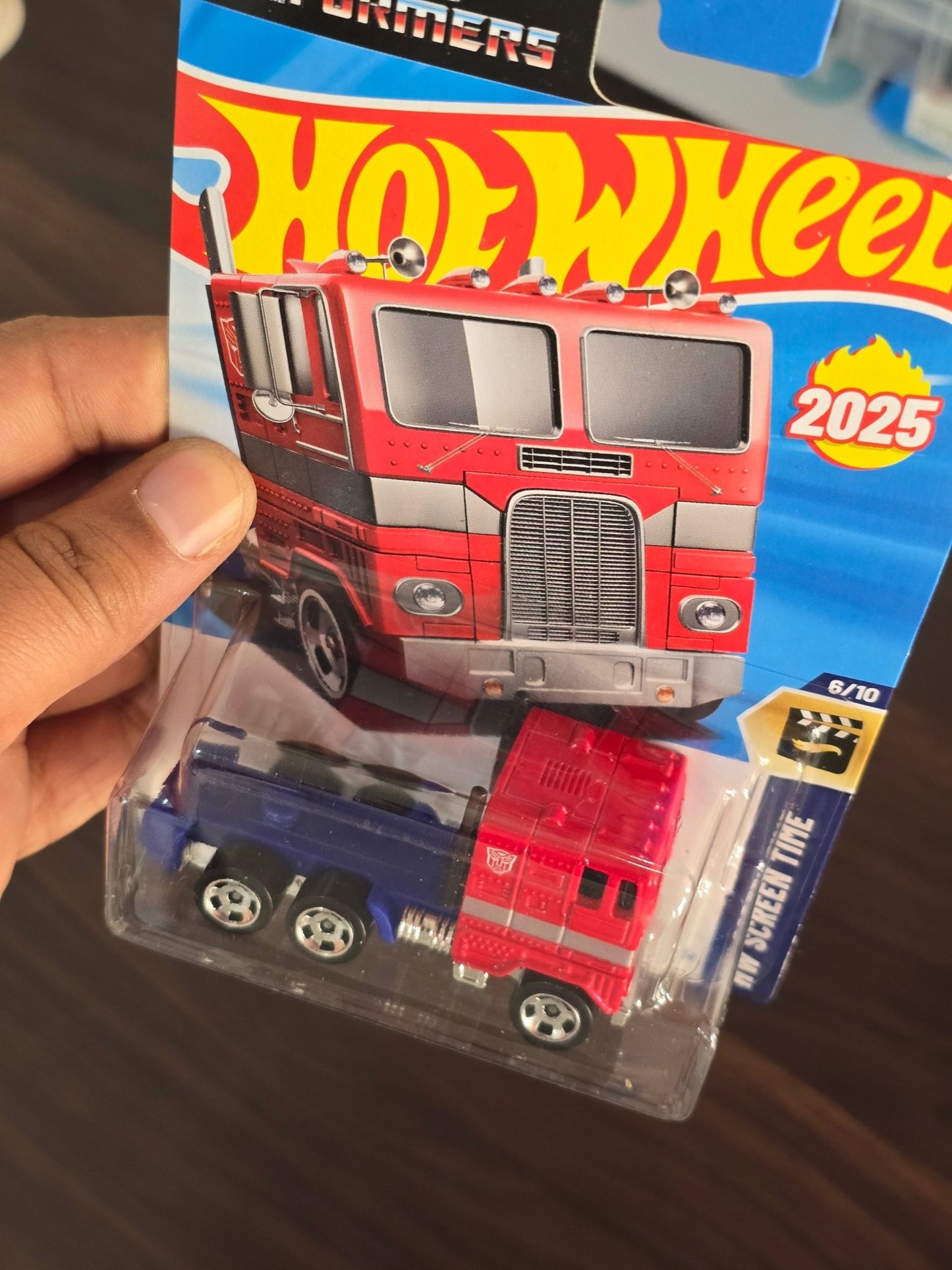 Hot Wheels Transformers Optimus Prime Truck (Imported) - Kinder Logs