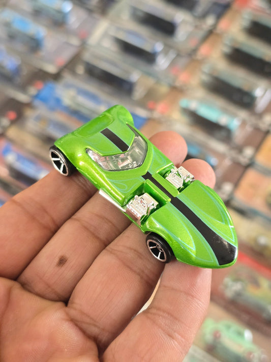 Hot Wheels Twin Mill Green - Netflix Series (Uncarded) - Kinder Logs