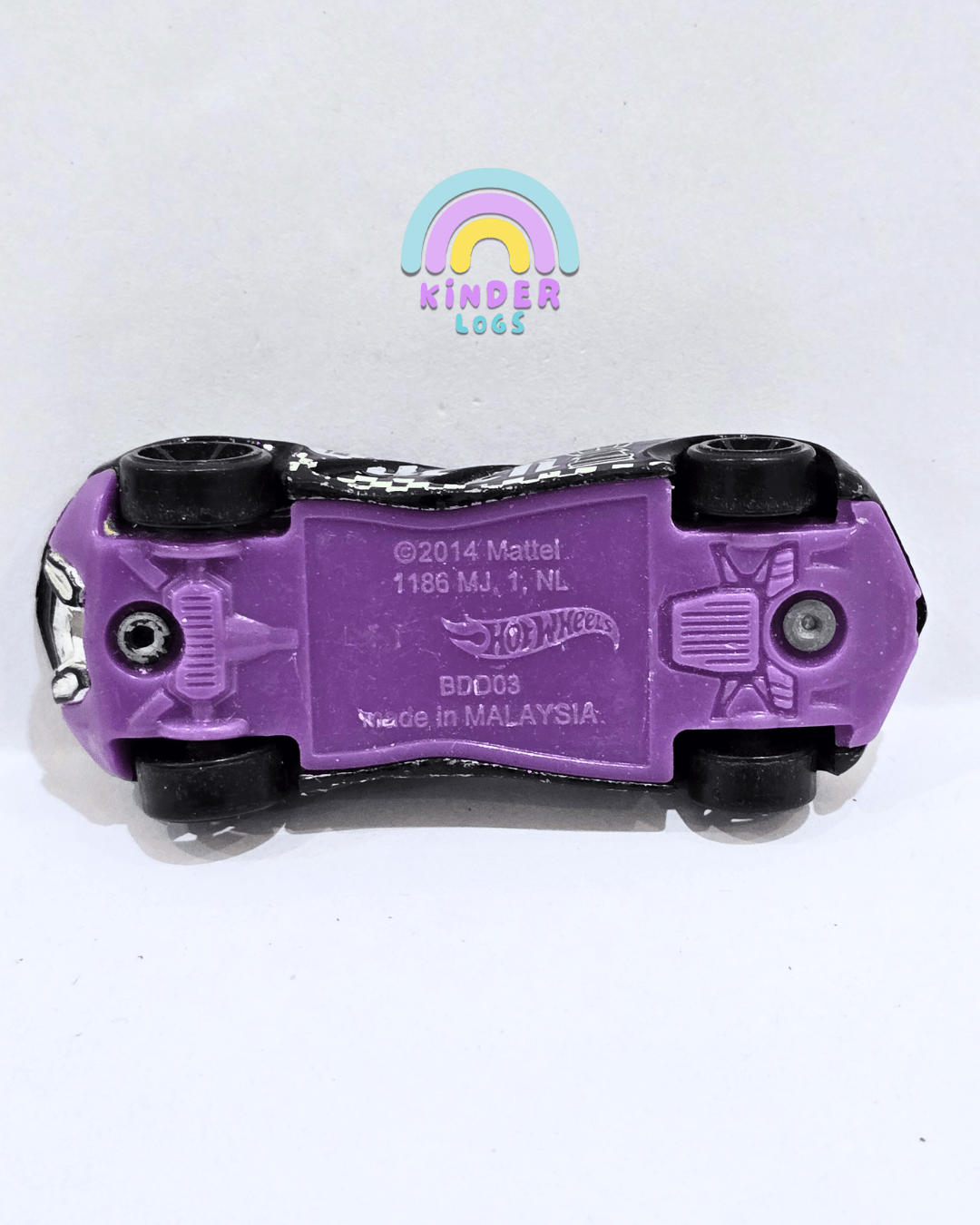 Hot Wheels Velocita - Checkmate - 2018 Casting (Used Car) - Kinder Logs