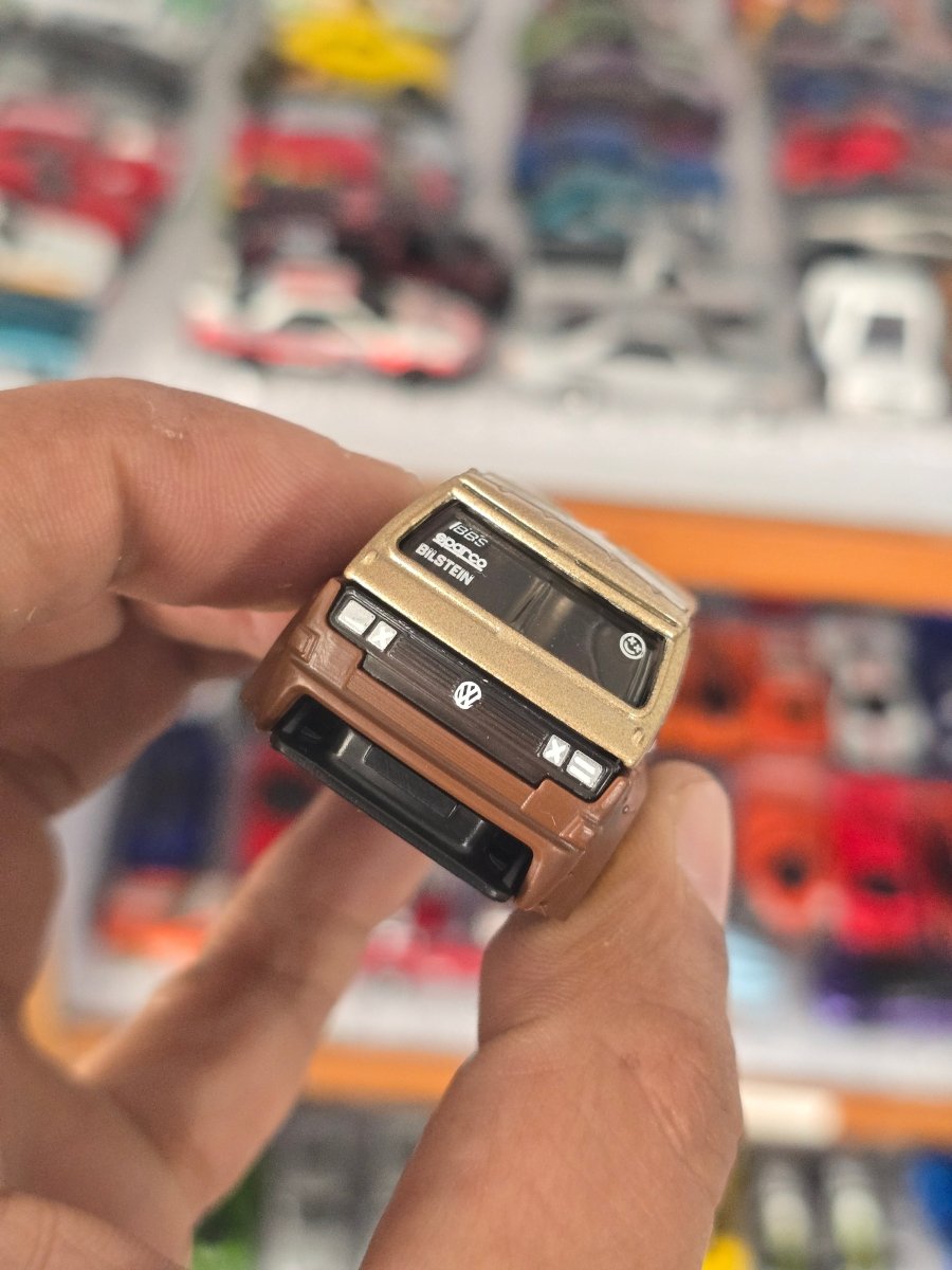 Hot Wheels Volkswagen T3 Custom - Brown (Uncarded) - Kinder Logs