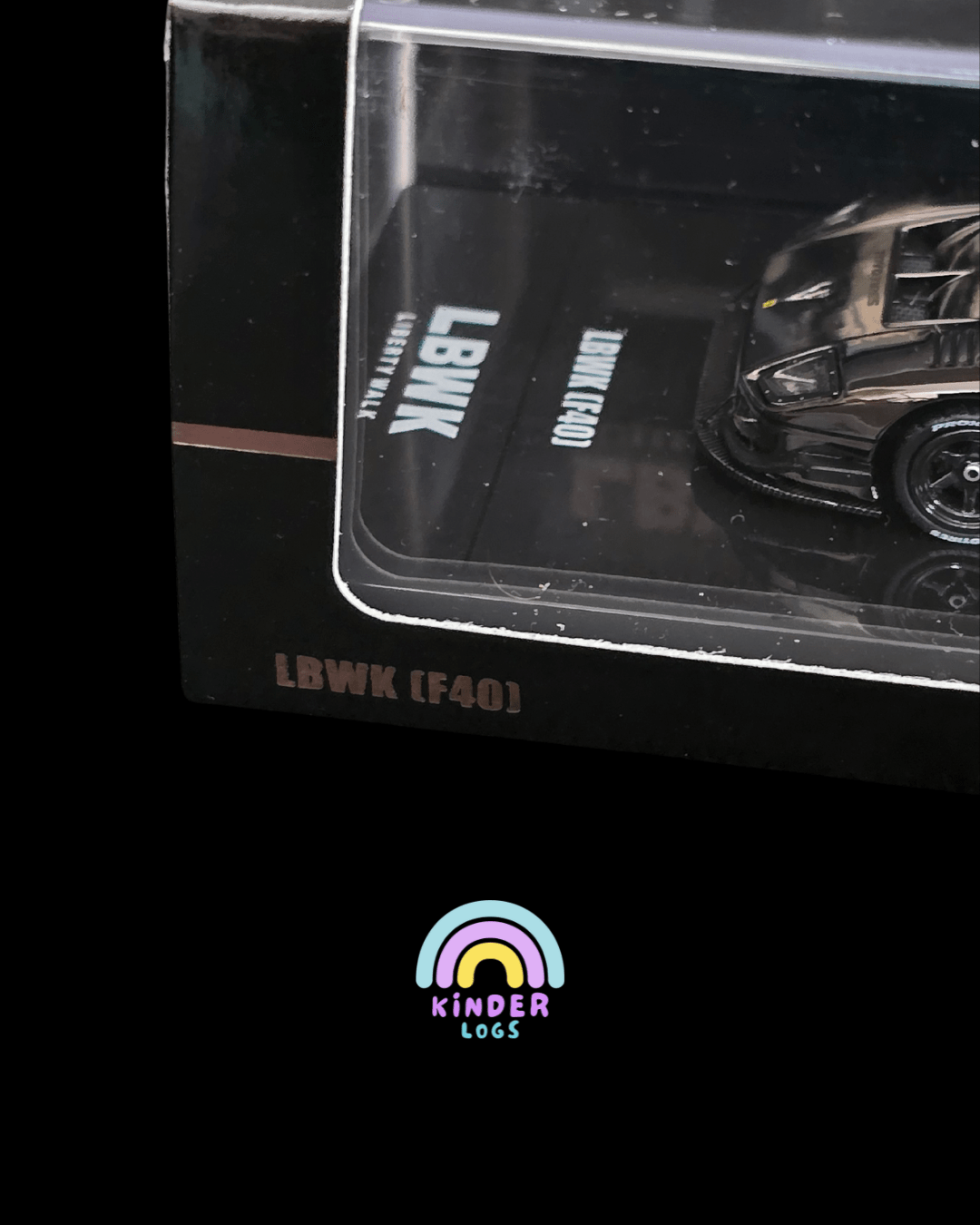 Inno64 LBWK Ferrari F40 Chrome Black Edition - Kinder Logs