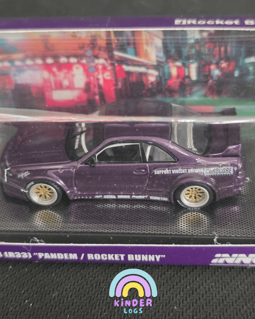 Inno64 Nissan Skyline GT - R (R33) "Pandem/Rocket Bunny" (Purple) - Kinder Logs
