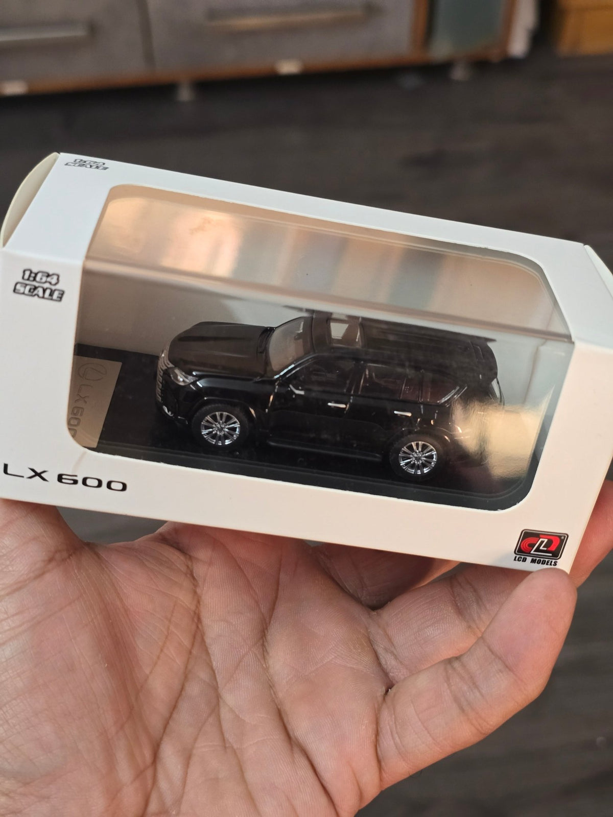 LCD Lexus LX600 SUV (Black) - Kinder Logs