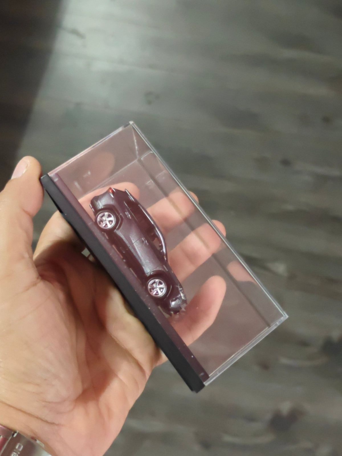 LCD Toyota RAV4 Hybrid - Black (Open Box) - Kinder Logs