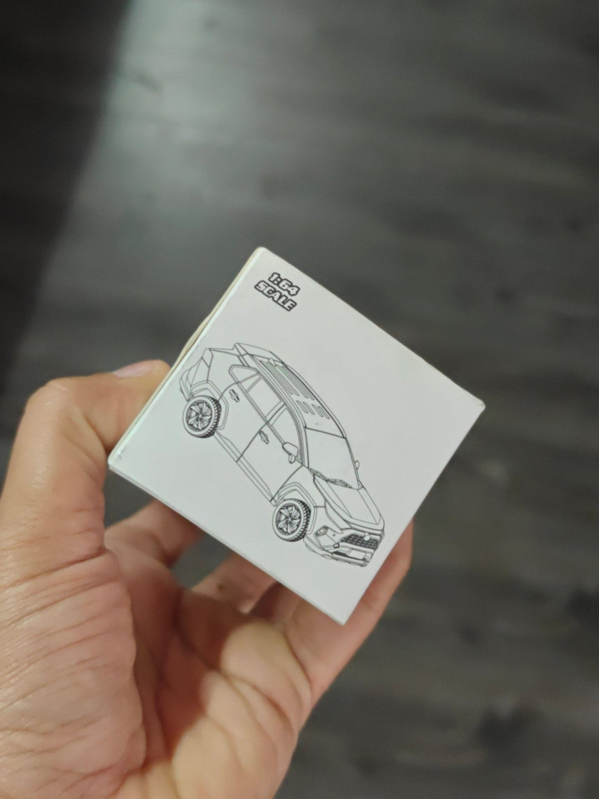 LCD Toyota RAV4 Hybrid - Black (Open Box) - Kinder Logs