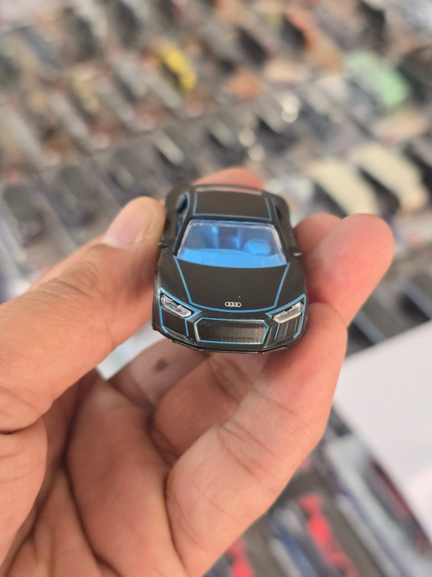 Majorette Audi R8 Tron Edition (Uncarded) - Kinder Logs