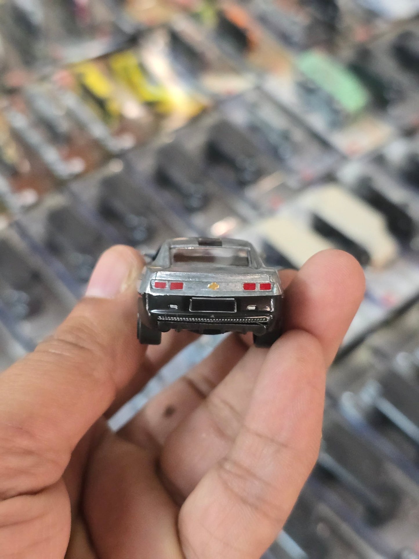 Majorette Chevrolet Camaro Special Edition (Uncarded) - Kinder Logs