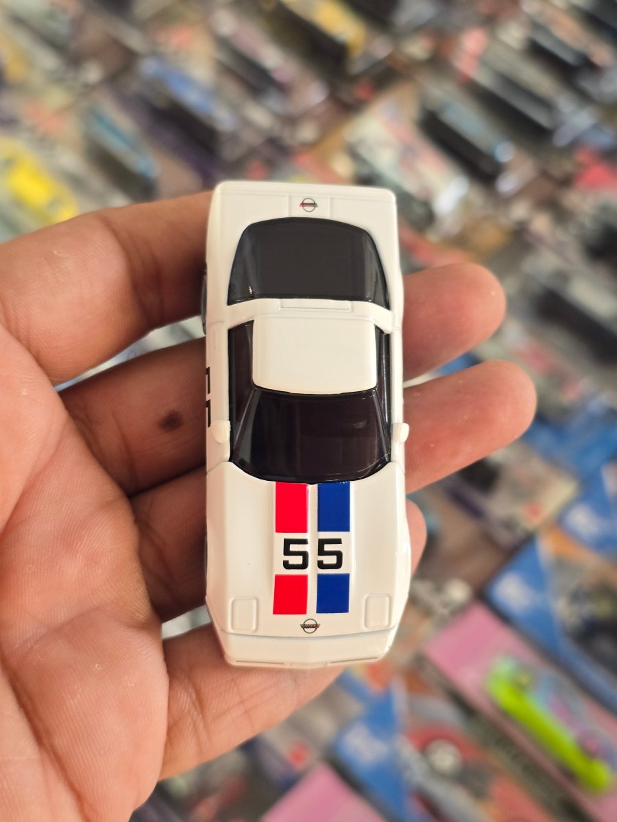 Majorette Chevrolet Corvette C4 #55 - White (Uncarded) - Kinder Logs