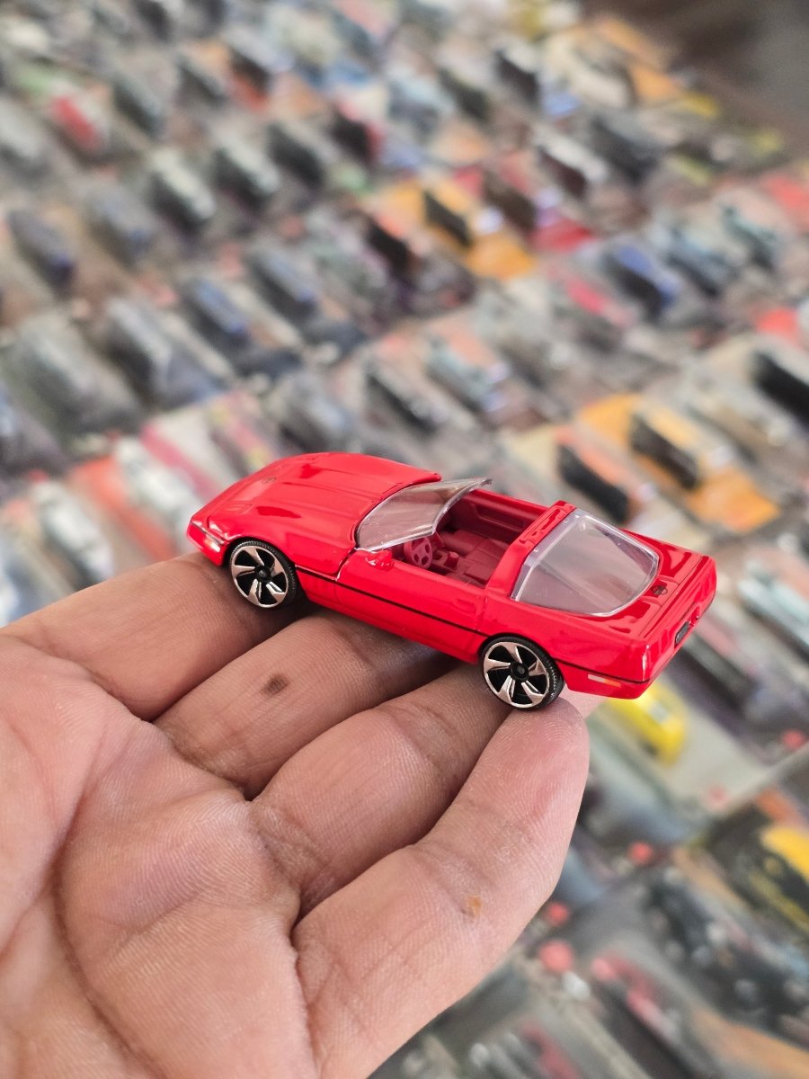 Majorette Chevrolet Corvette C4 - Red (Uncarded) - Kinder Logs