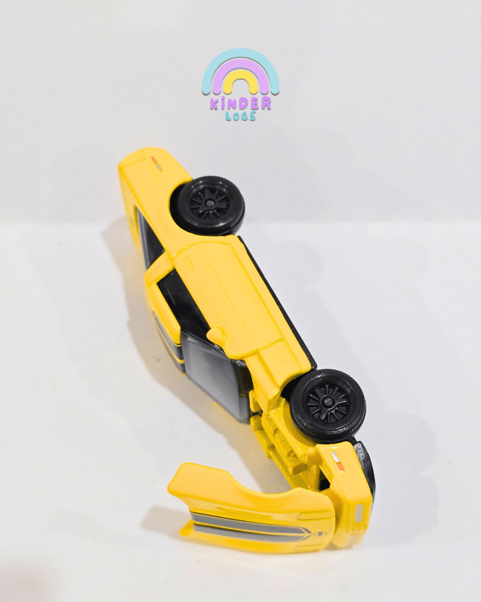 Majorette Chevrolet Corvette C4 - Yellow (Uncarded) - Kinder Logs