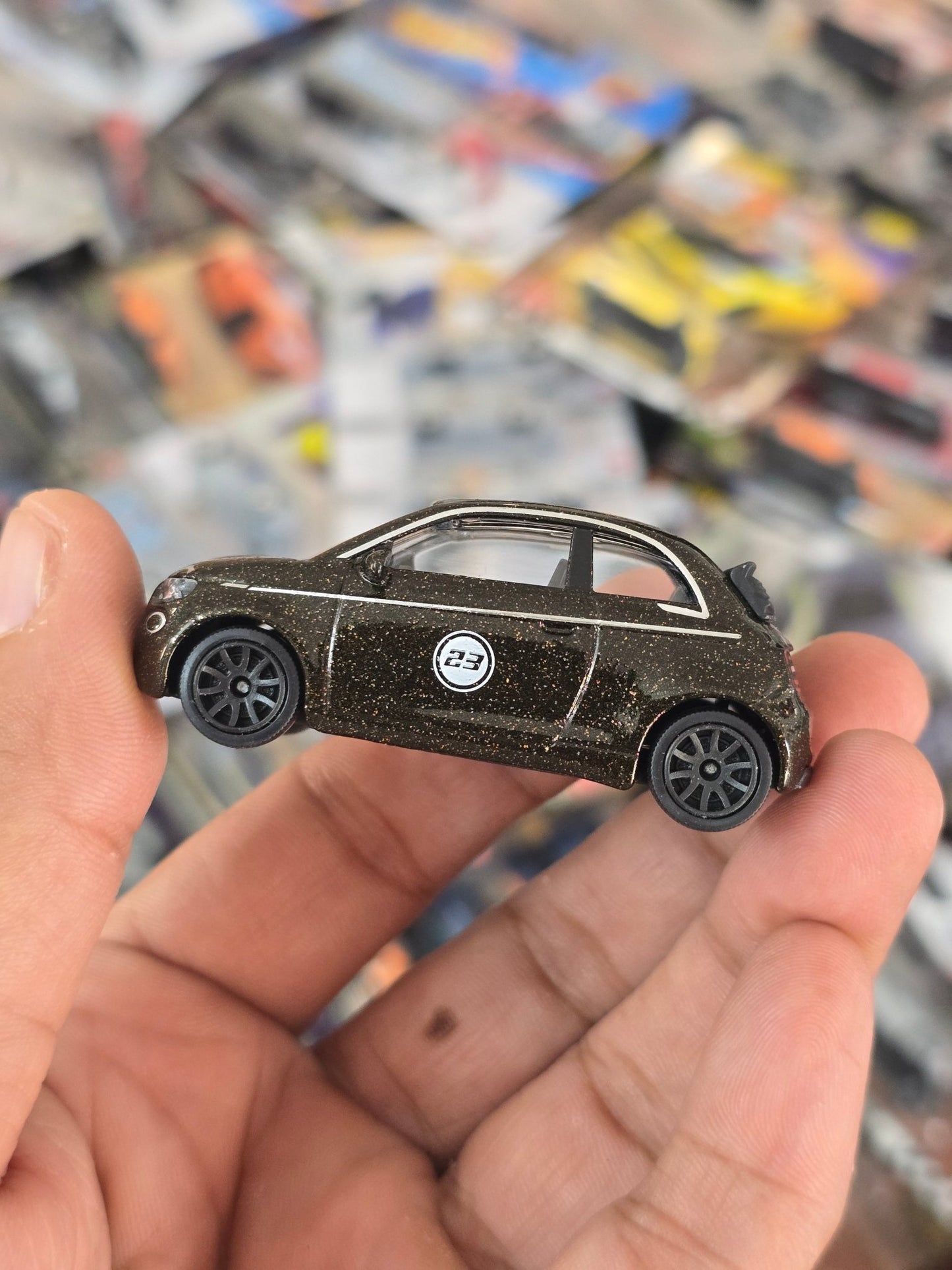 Majorette Fiat 500 Icon Chase Car (Uncarded) - Kinder Logs