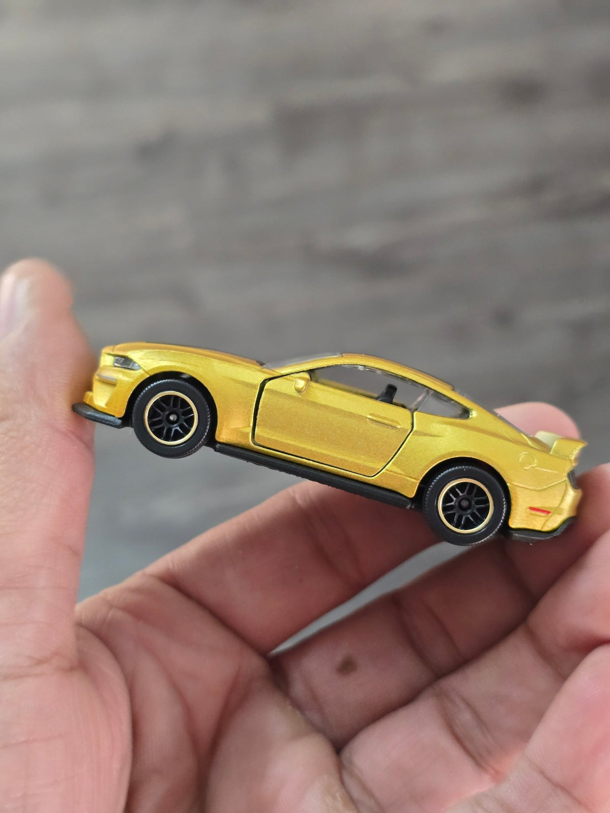 Majorette Ford Mustang GT - Gold (Uncarded - New) - Kinder Logs
