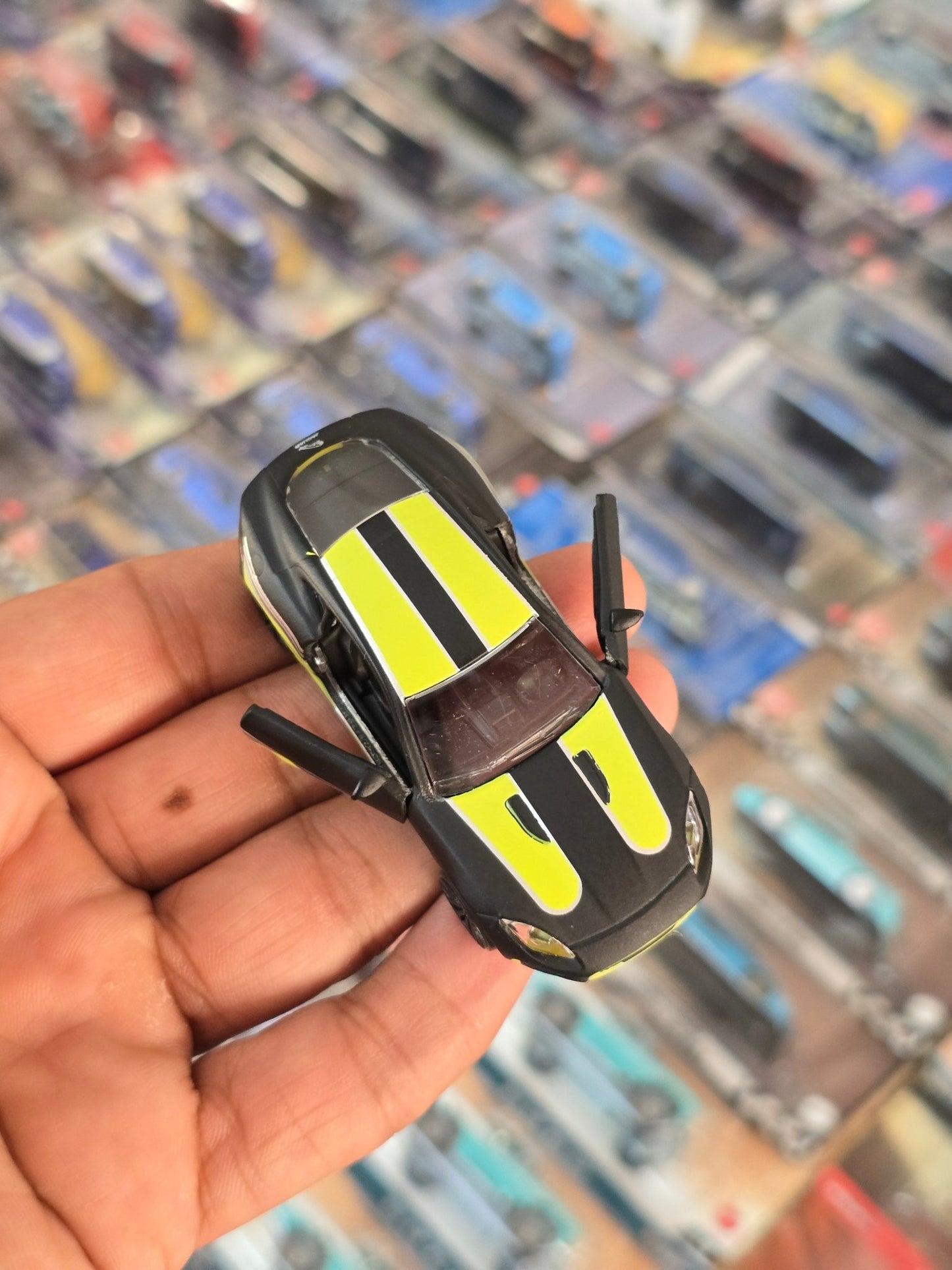 Majorette Jaguar F - Type R - Black With Neon Stripes (Uncarded) - Kinder Logs