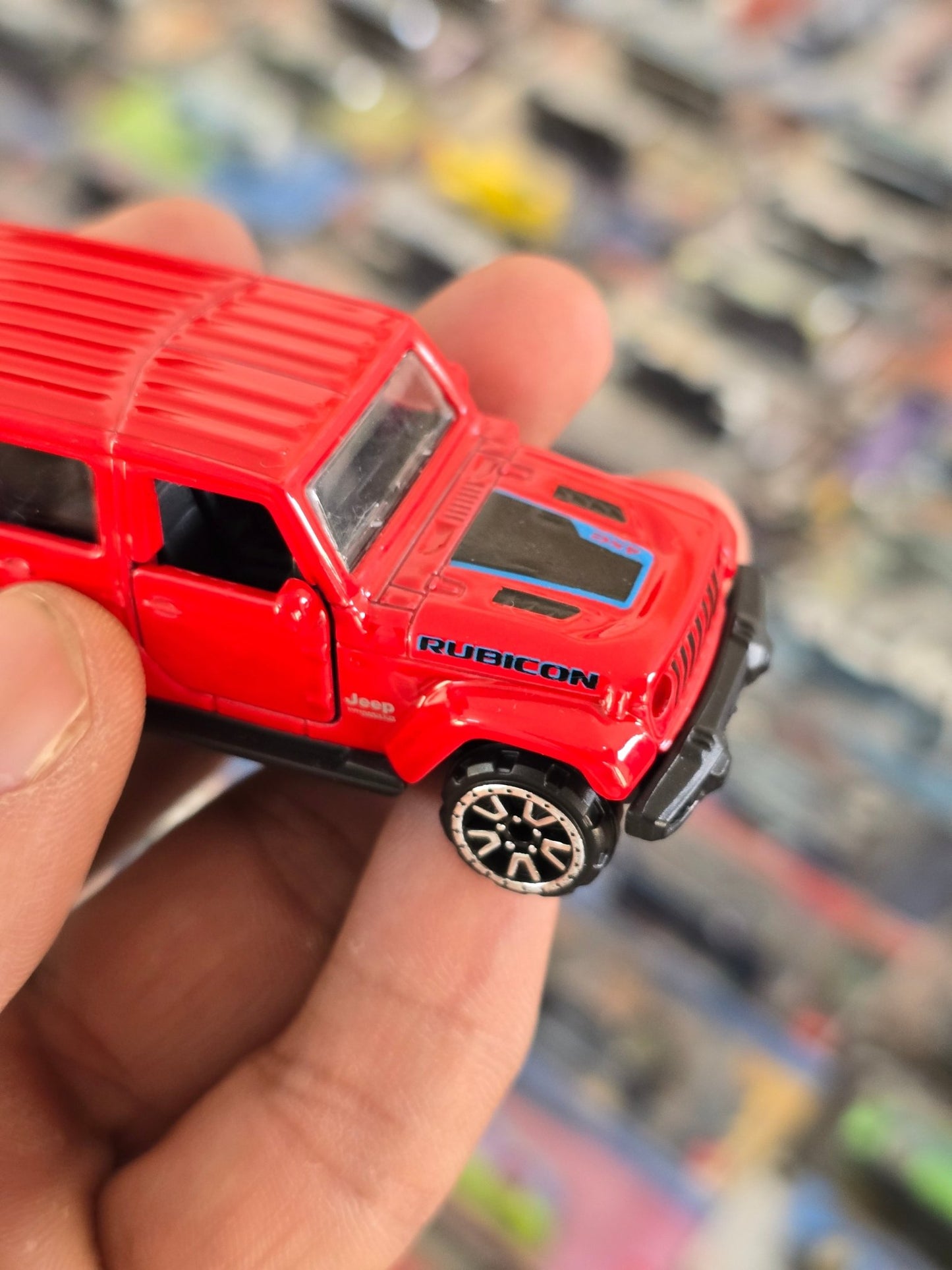 Majorette Jeep Wrangler Rubicon 4XE - Red (Uncarded) - Kinder Logs