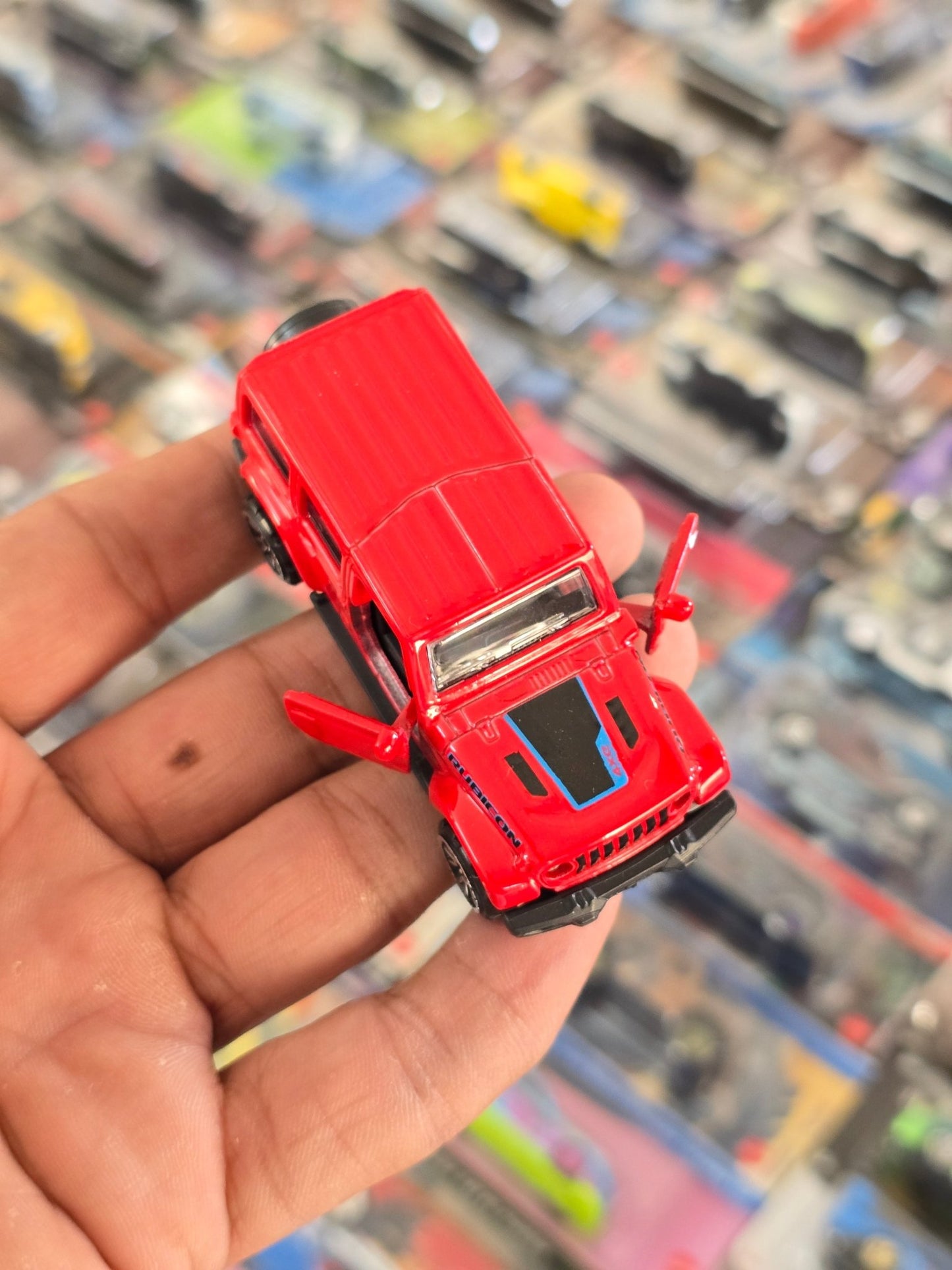 Majorette Jeep Wrangler Rubicon 4XE - Red (Uncarded) - Kinder Logs