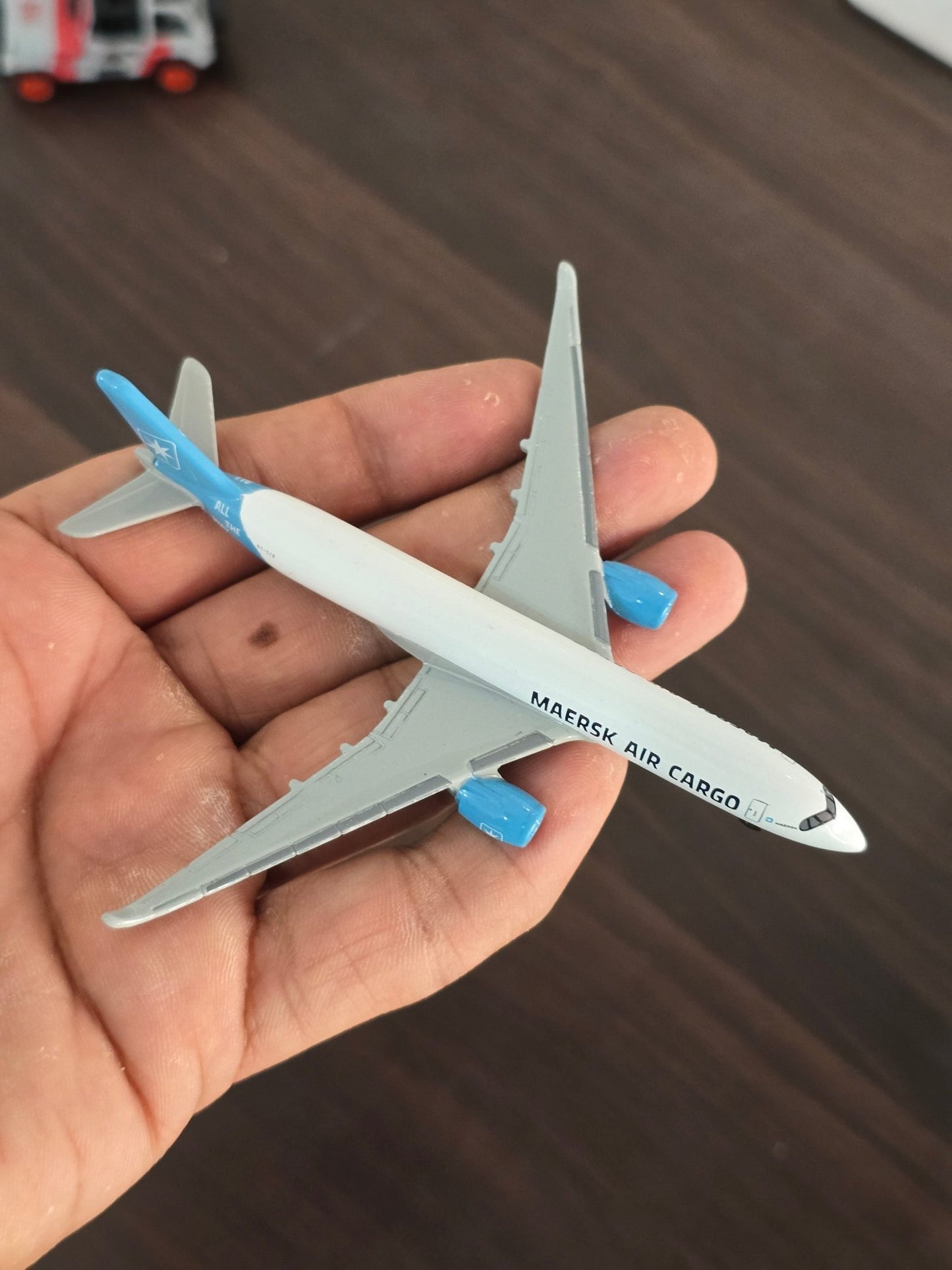 Majorette Maersk Air Cargo Plane (Uncarded) - Kinder Logs