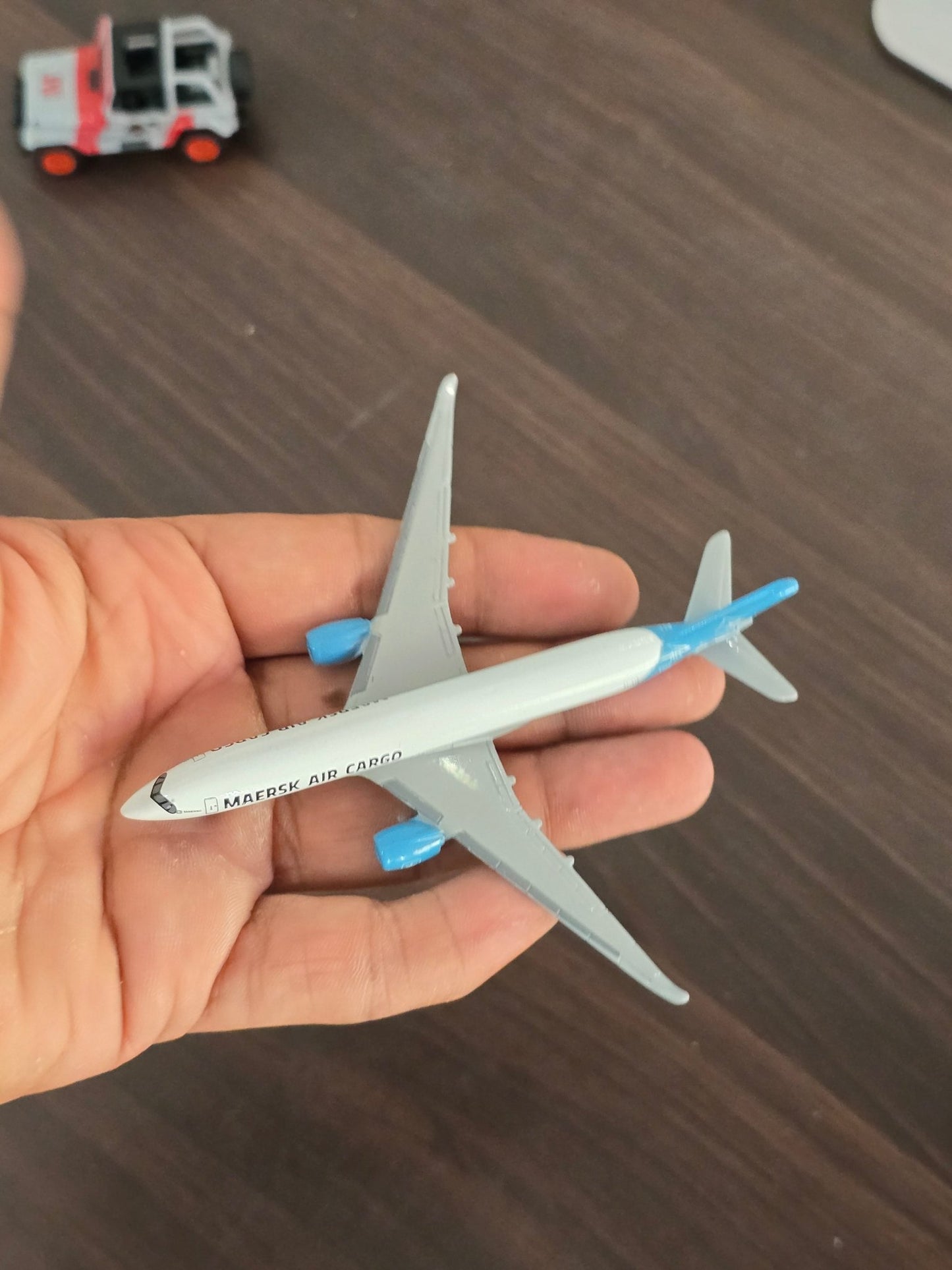 Majorette Maersk Air Cargo Plane (Uncarded) - Kinder Logs