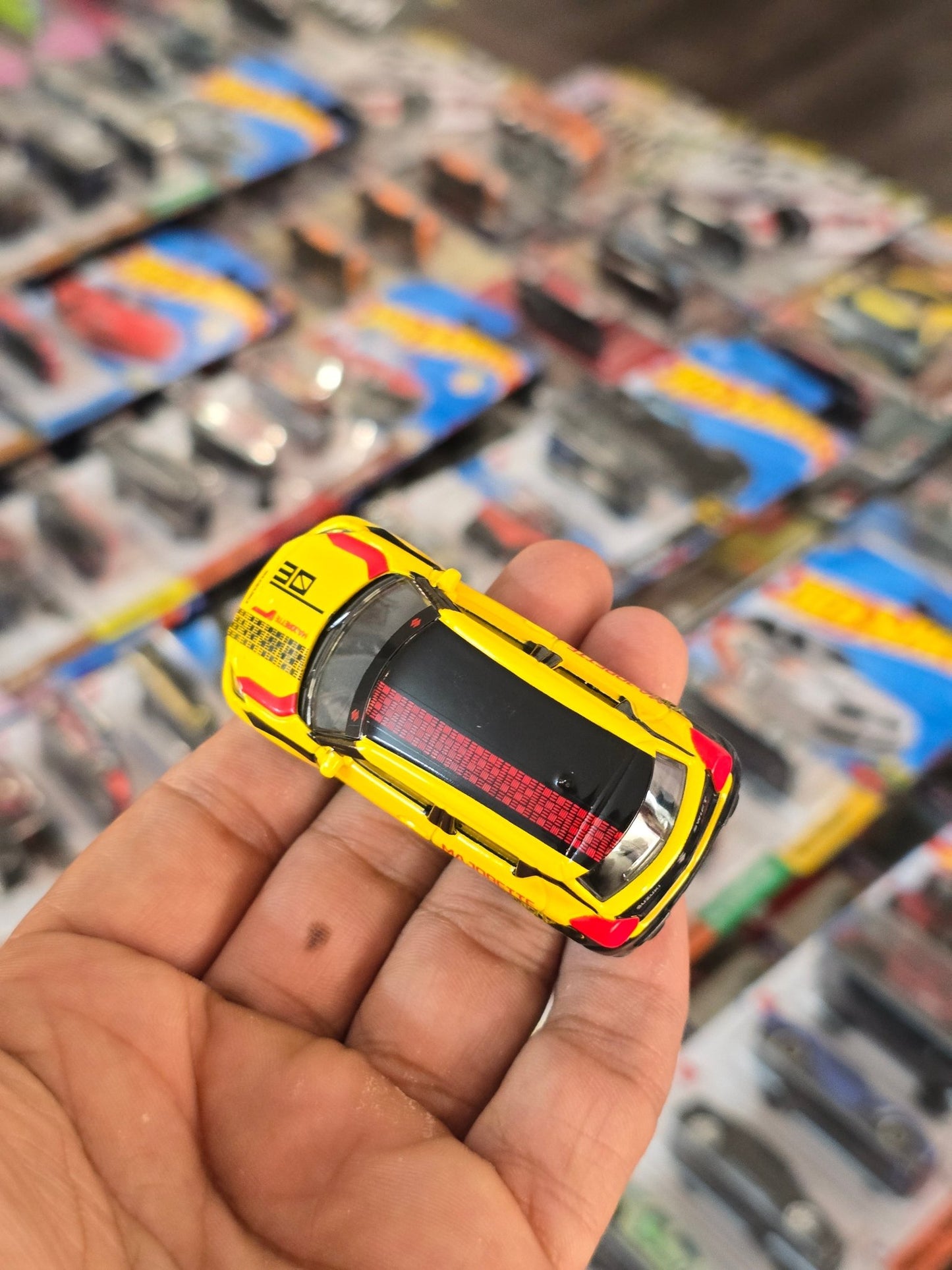 Majorette Maruti Suzuki Swift Sport Race Edition (Uncarded) - Kinder Logs
