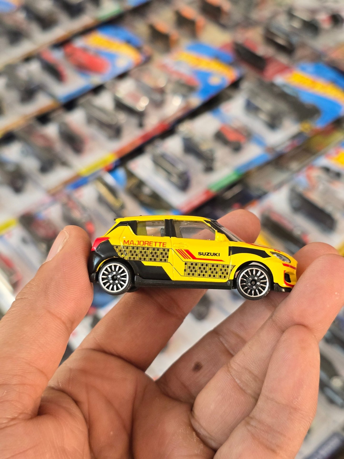 Majorette Maruti Suzuki Swift Sport Race Edition (Uncarded) - Kinder Logs