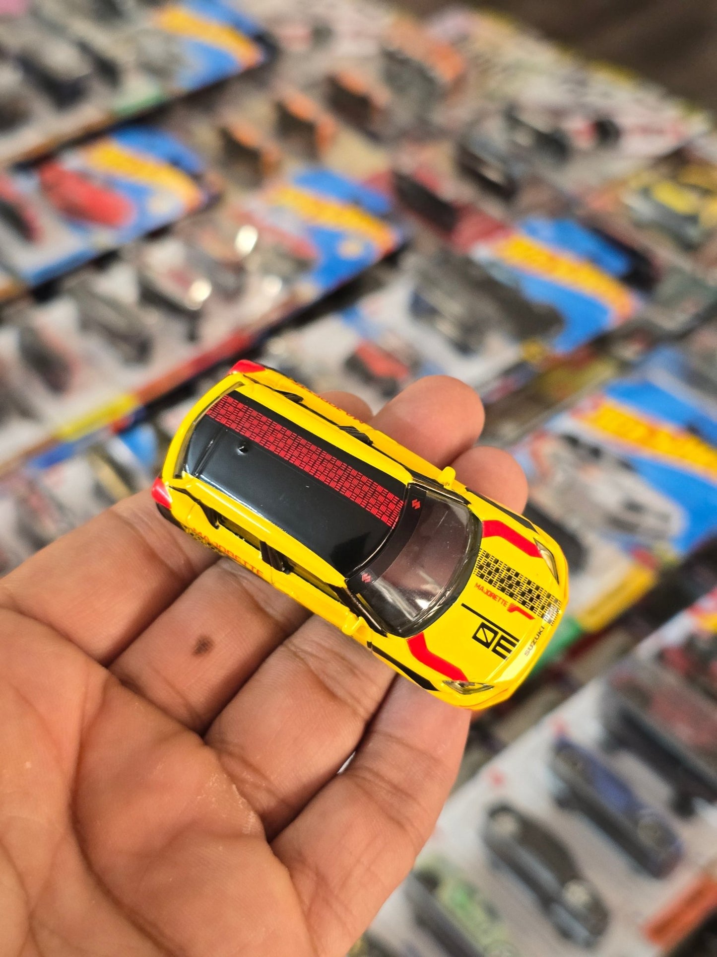 Majorette Maruti Suzuki Swift Sport Race Edition (Uncarded) - Kinder Logs