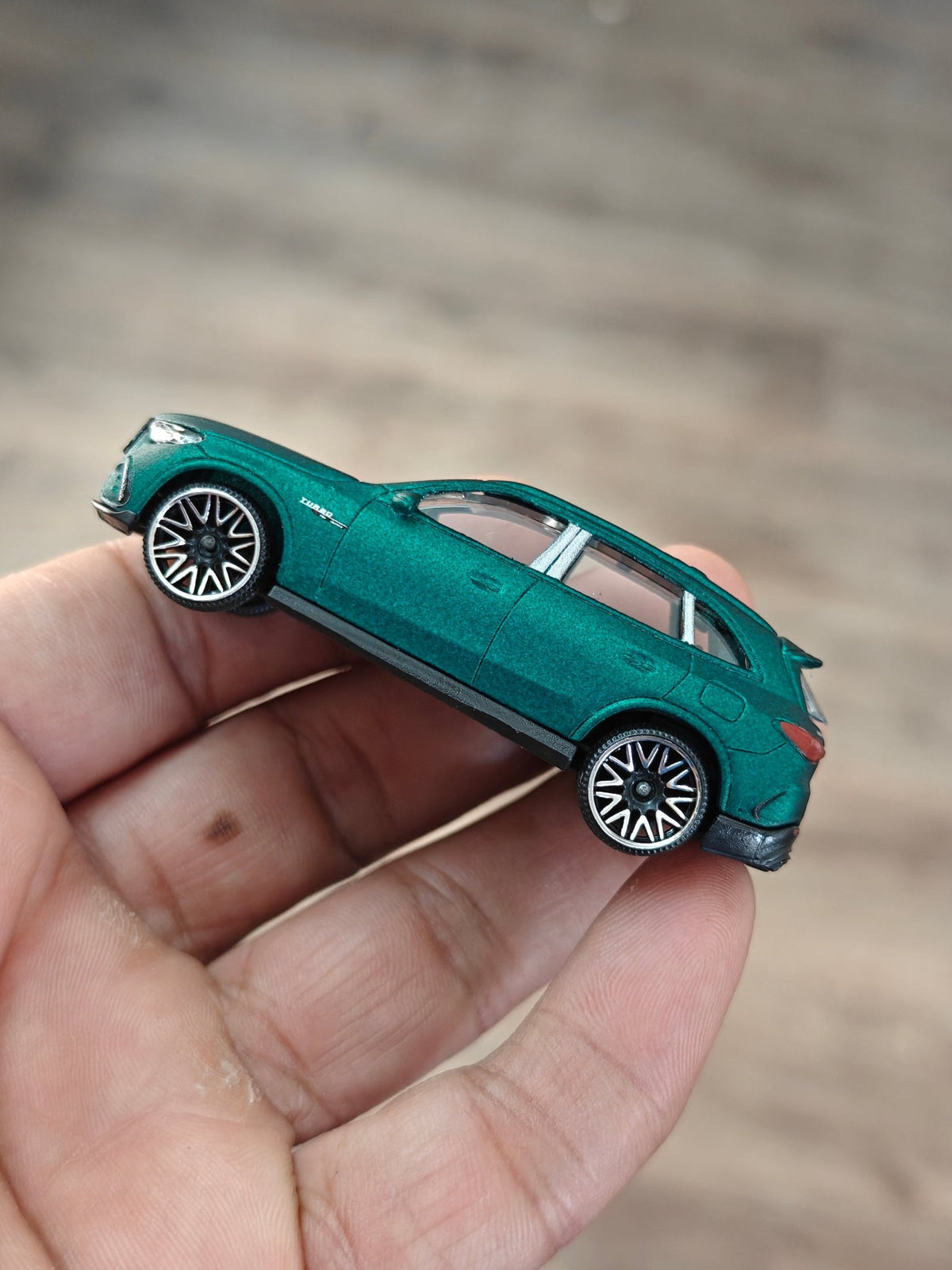 Majorette Mercedes - AMG GLC 63 S - Matte Green (Uncarded - New) - Kinder Logs
