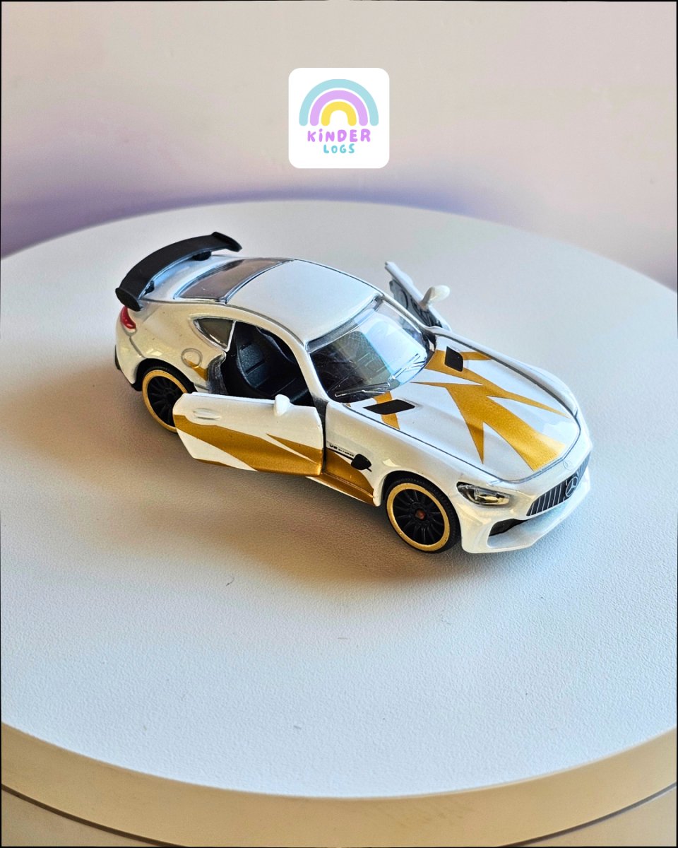 Majorette Mercedes - AMG GT R (Uncarded) - Kinder Logs