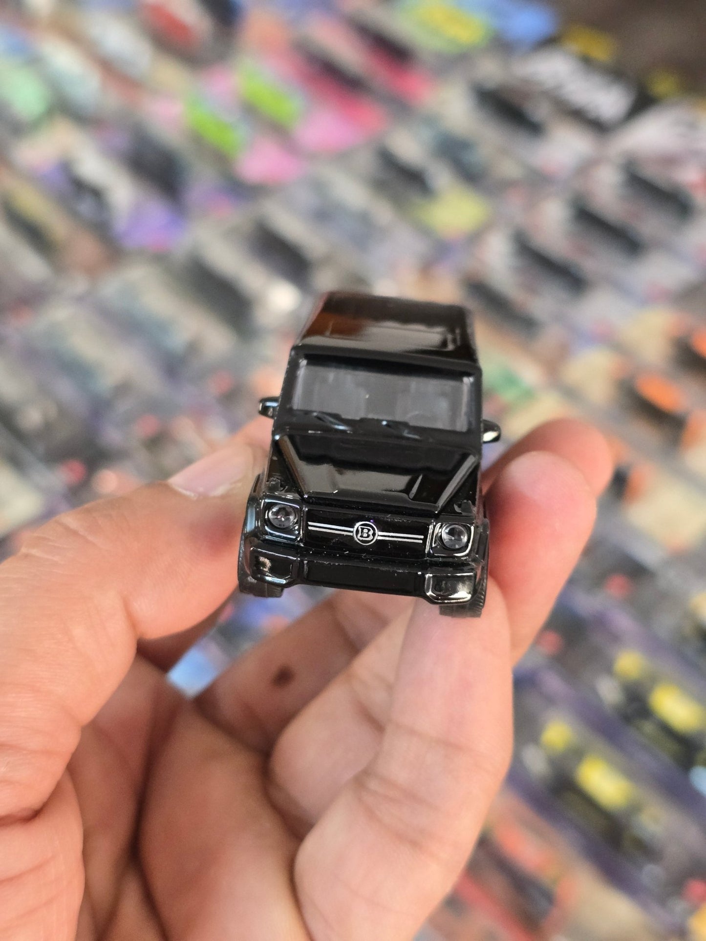 Majorette Mercedes Brabus B63s Black Edition (Uncarded) - Kinder Logs
