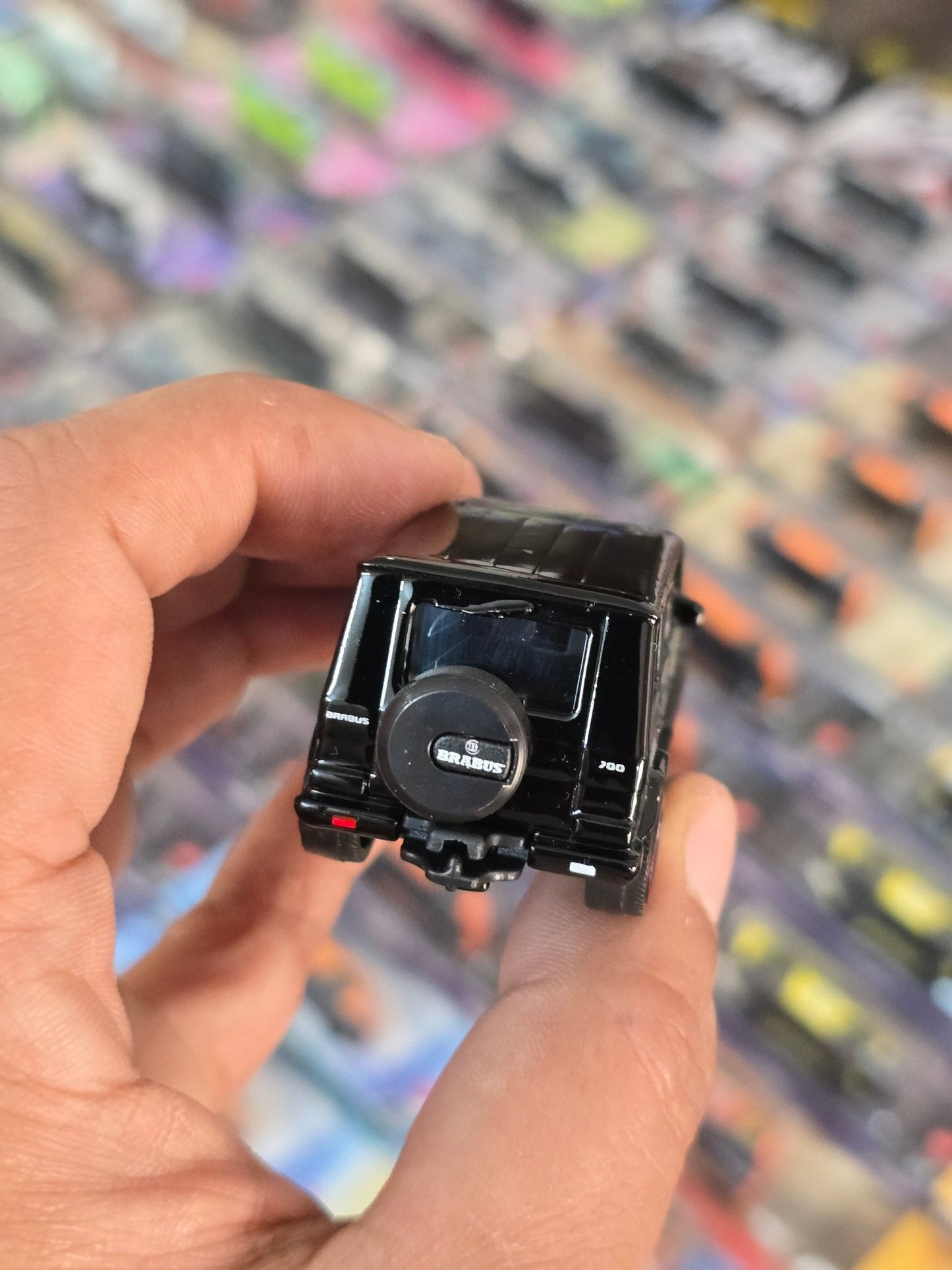 Majorette Mercedes Brabus B63s Black Edition (Uncarded) - Kinder Logs