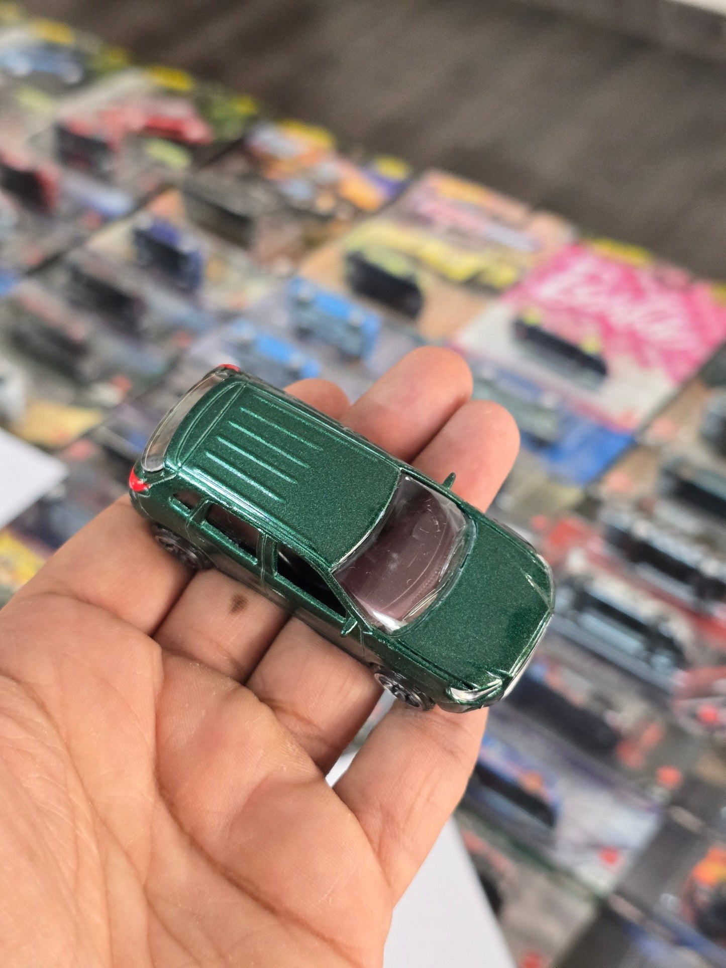 Majorette Mitsubishi ASX - Green (Uncarded) - Kinder Logs