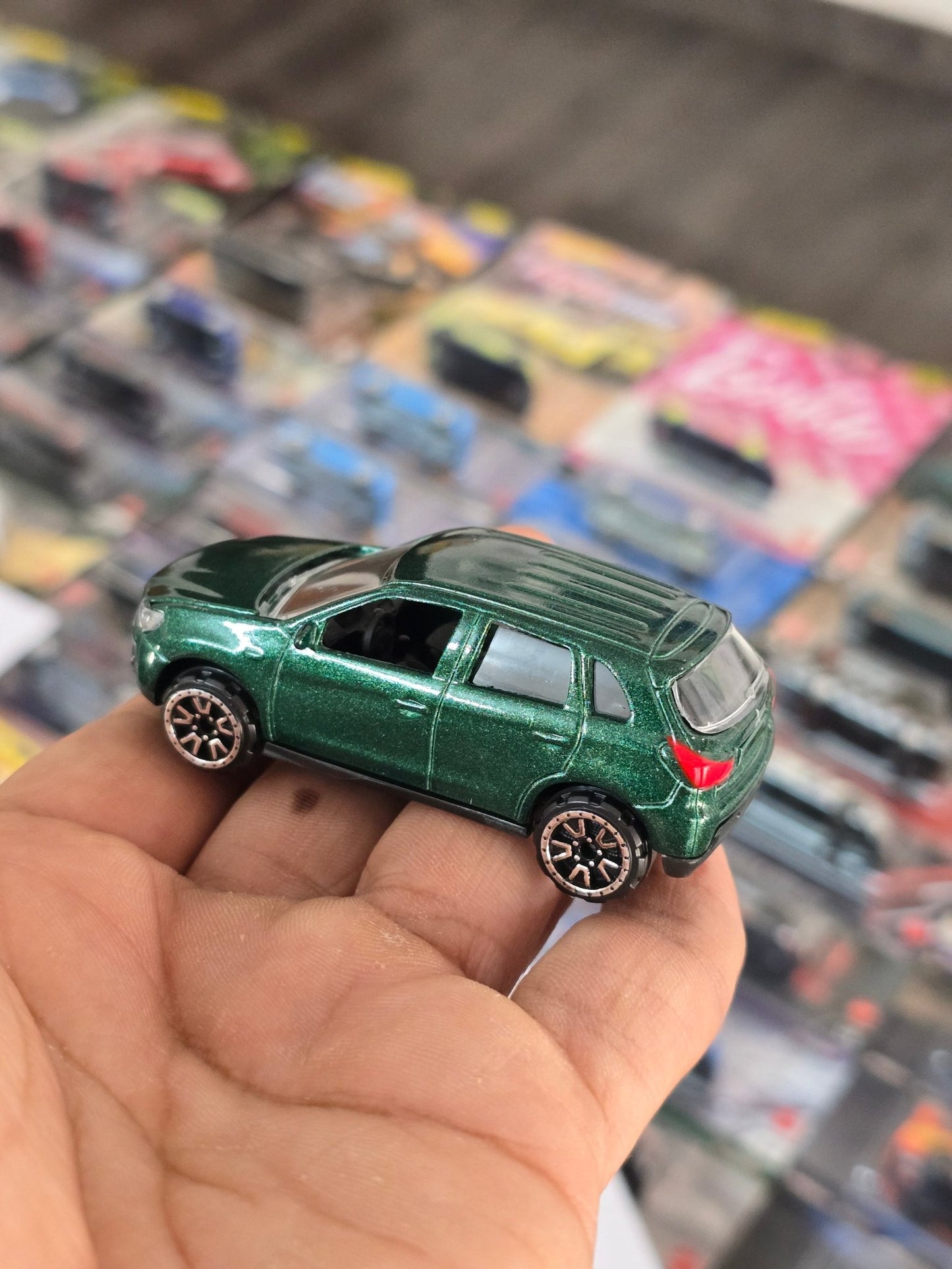 Majorette Mitsubishi ASX - Green (Uncarded) - Kinder Logs