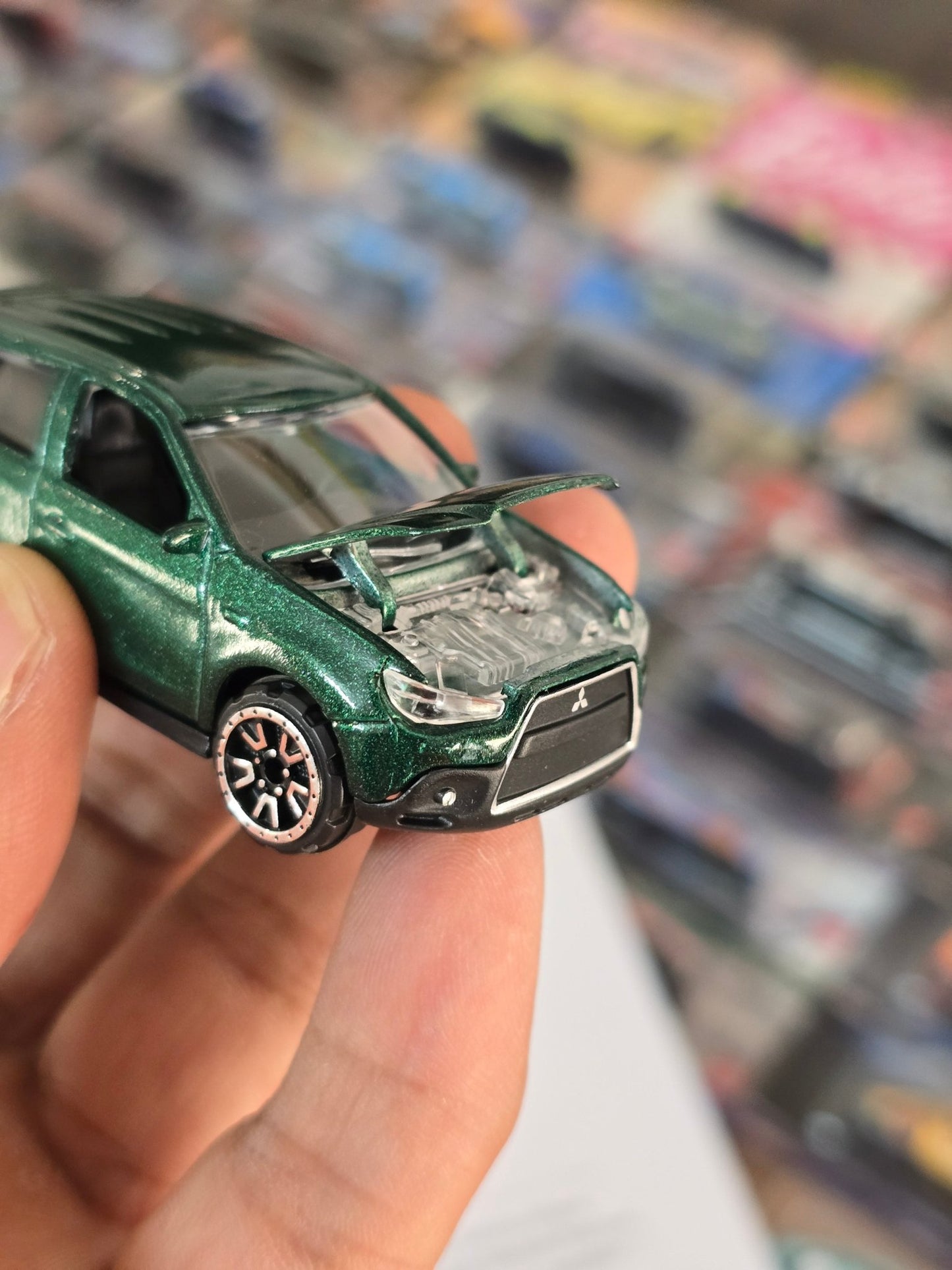 Majorette Mitsubishi ASX - Green (Uncarded) - Kinder Logs